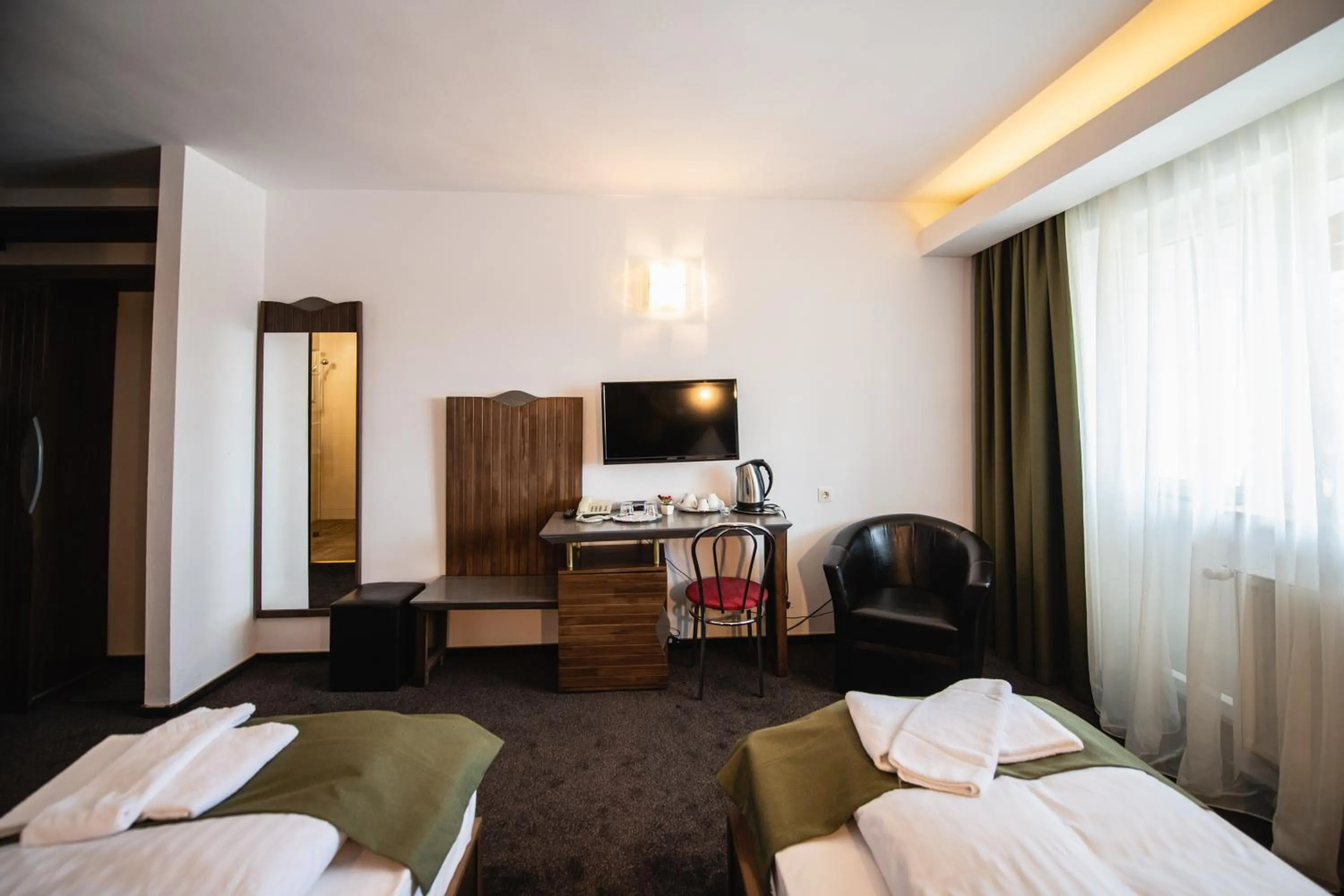 Photo of the whole room, Bed in Hotel Park Sfantu Gheorghe