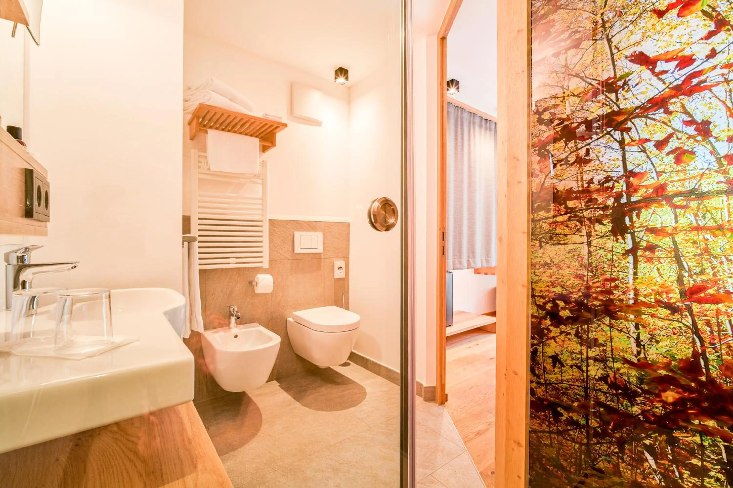 Shower in Mountain Design Hotel Eden Selva