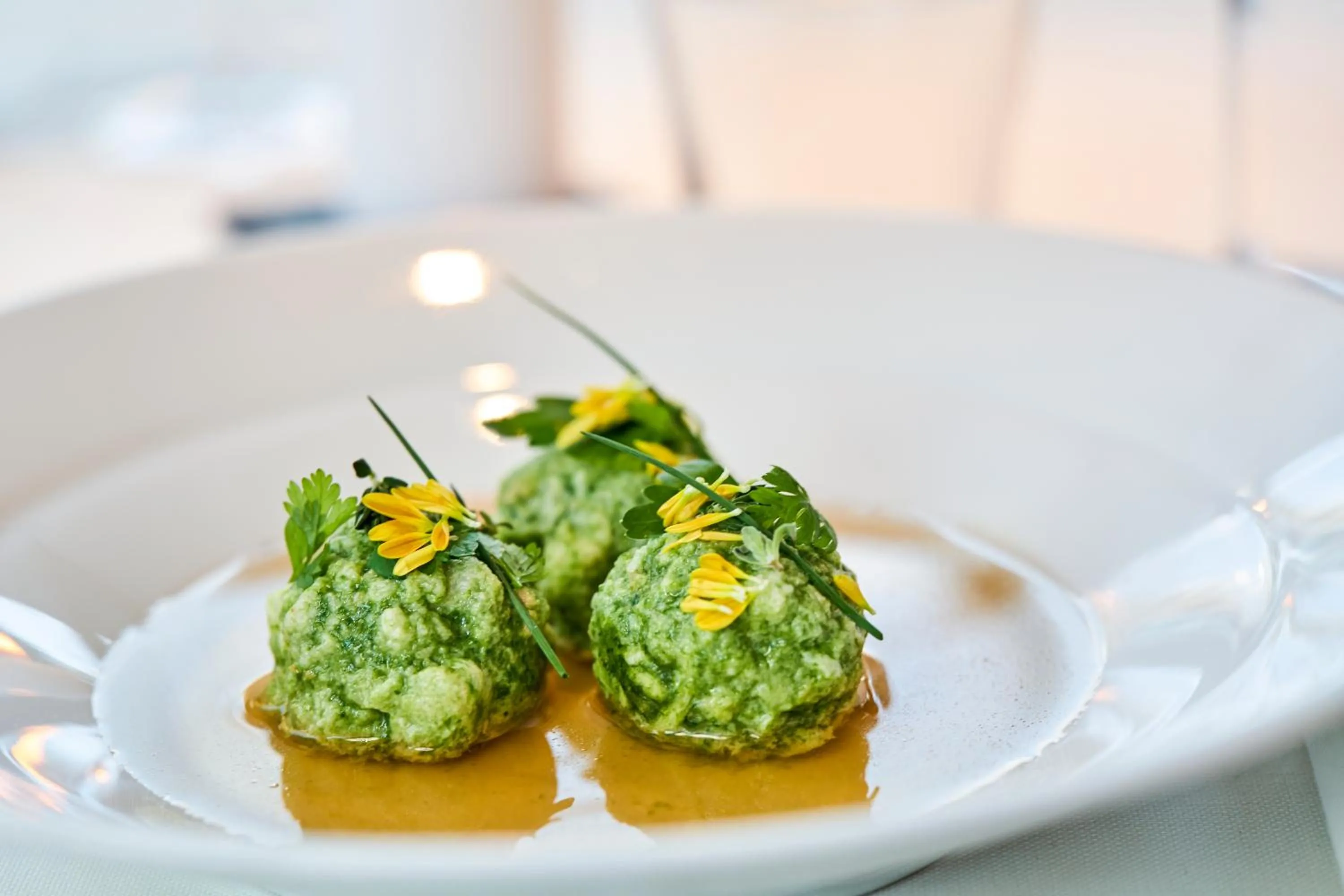 Food and drinks in Mountain Design Hotel Eden Selva