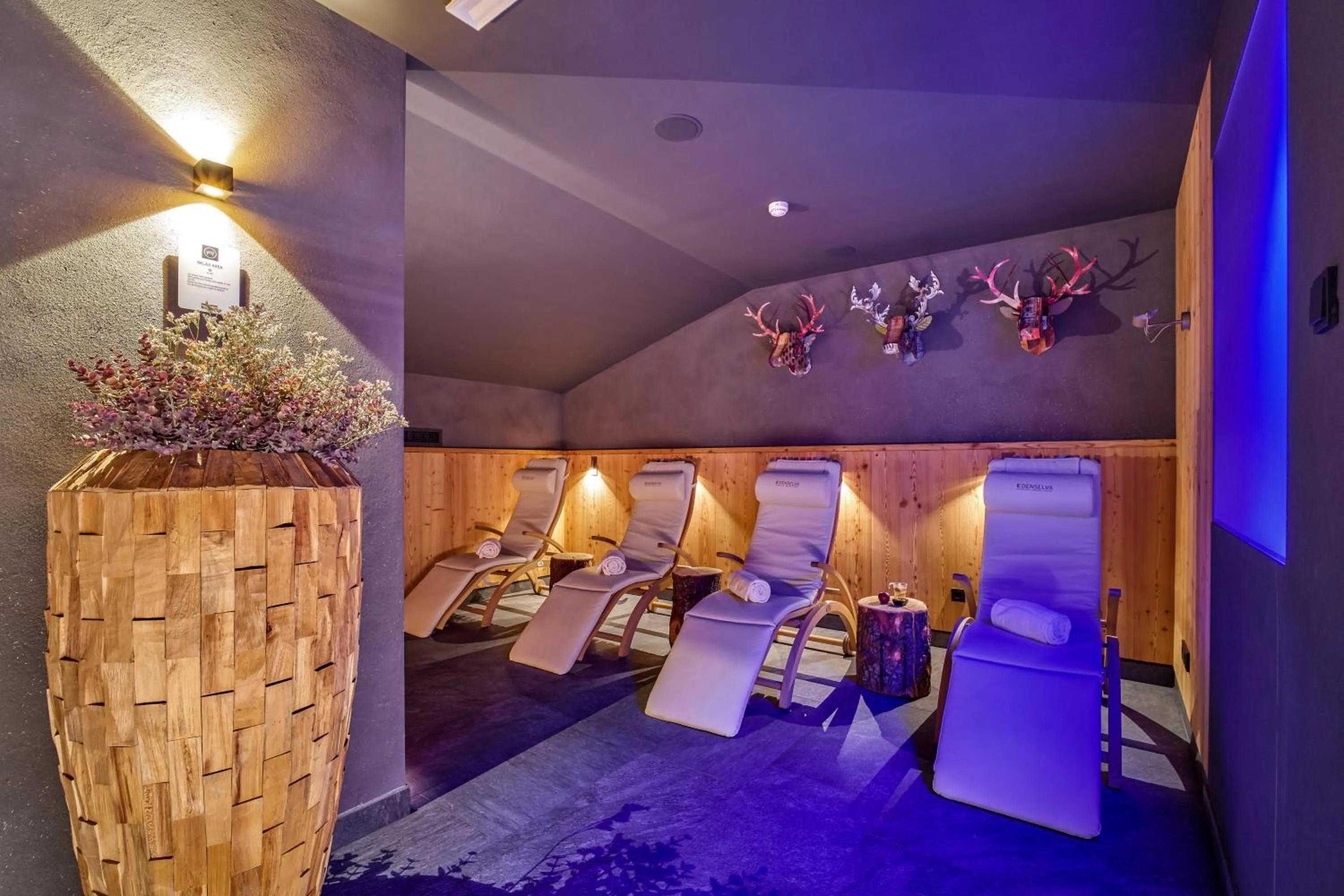 Spa and wellness centre/facilities in Mountain Design Hotel Eden Selva