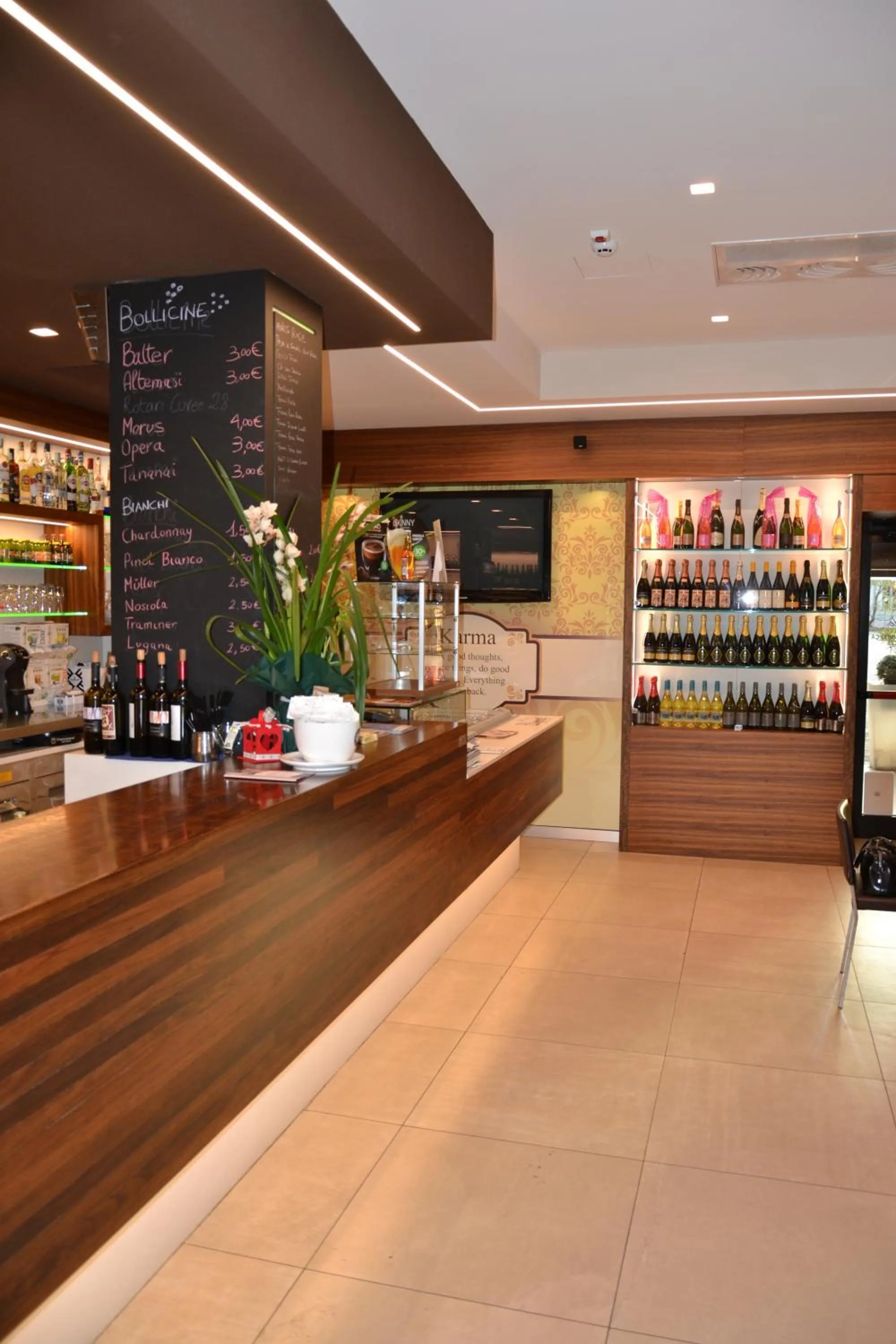 Lounge or bar in Hotel Shangri-La