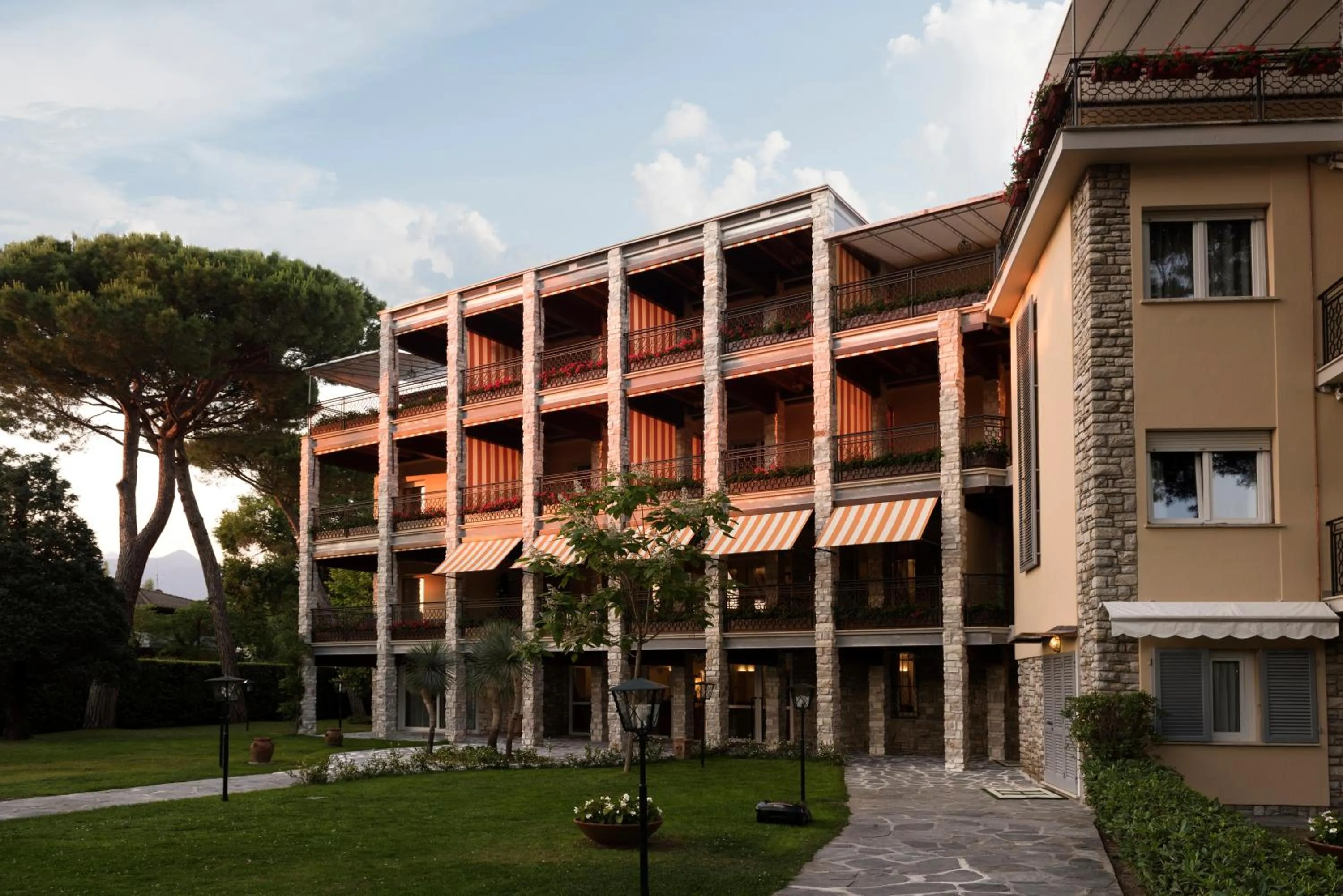 Property building in Hermitage Hotel & Resort Forte dei Marmi - Starhotels Collezione