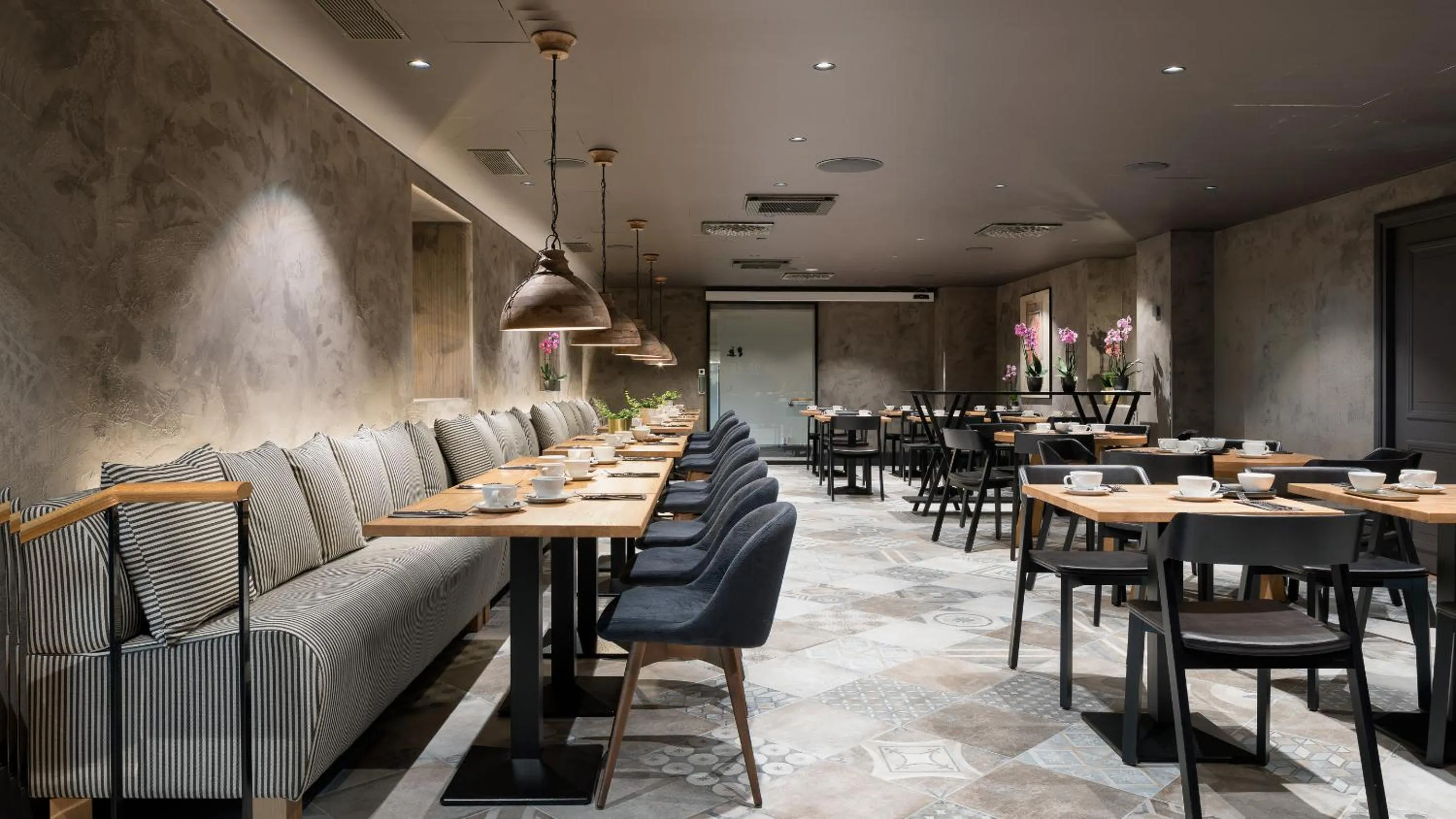 Restaurant/places to eat in Solo Sokos Hotel Turun Seurahuone