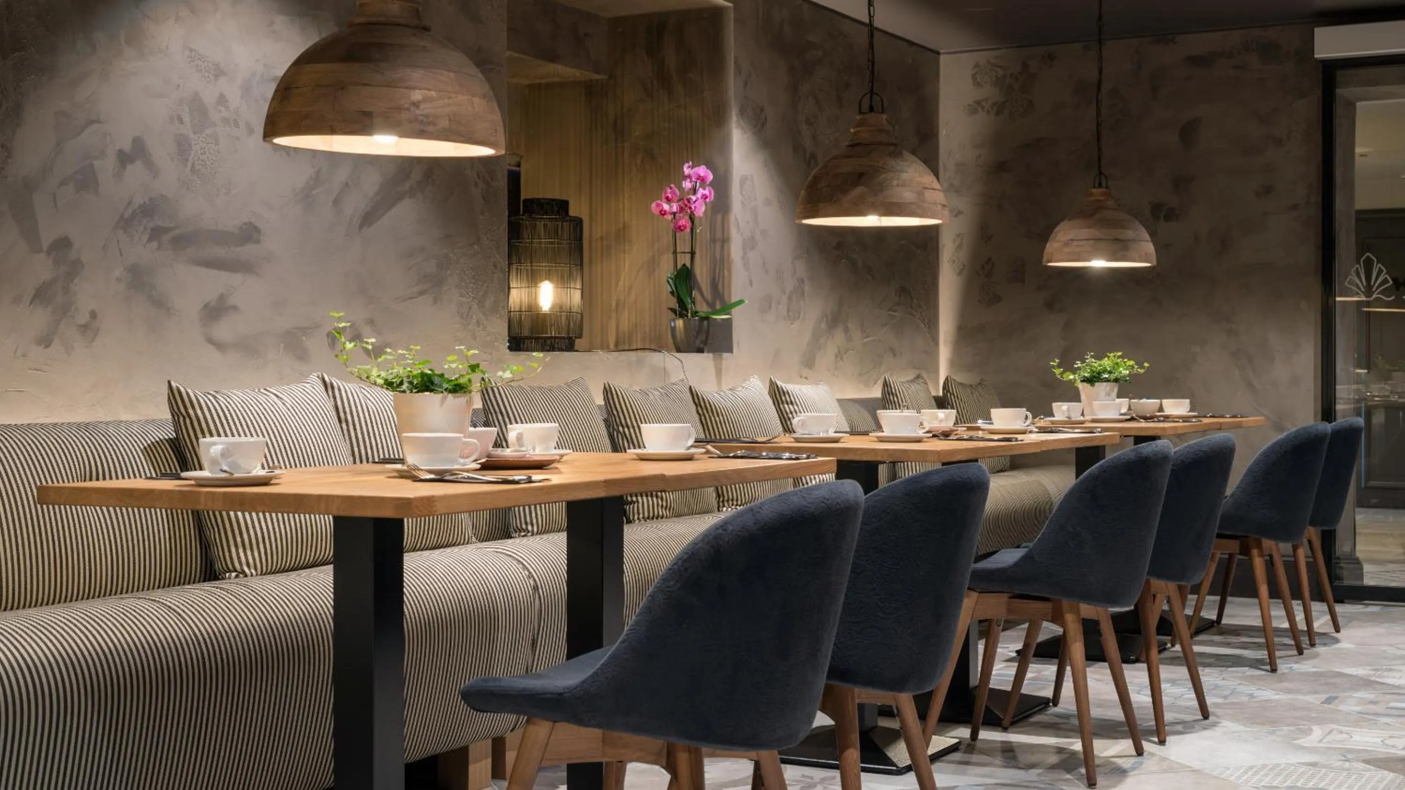 Restaurant/places to eat in Solo Sokos Hotel Turun Seurahuone