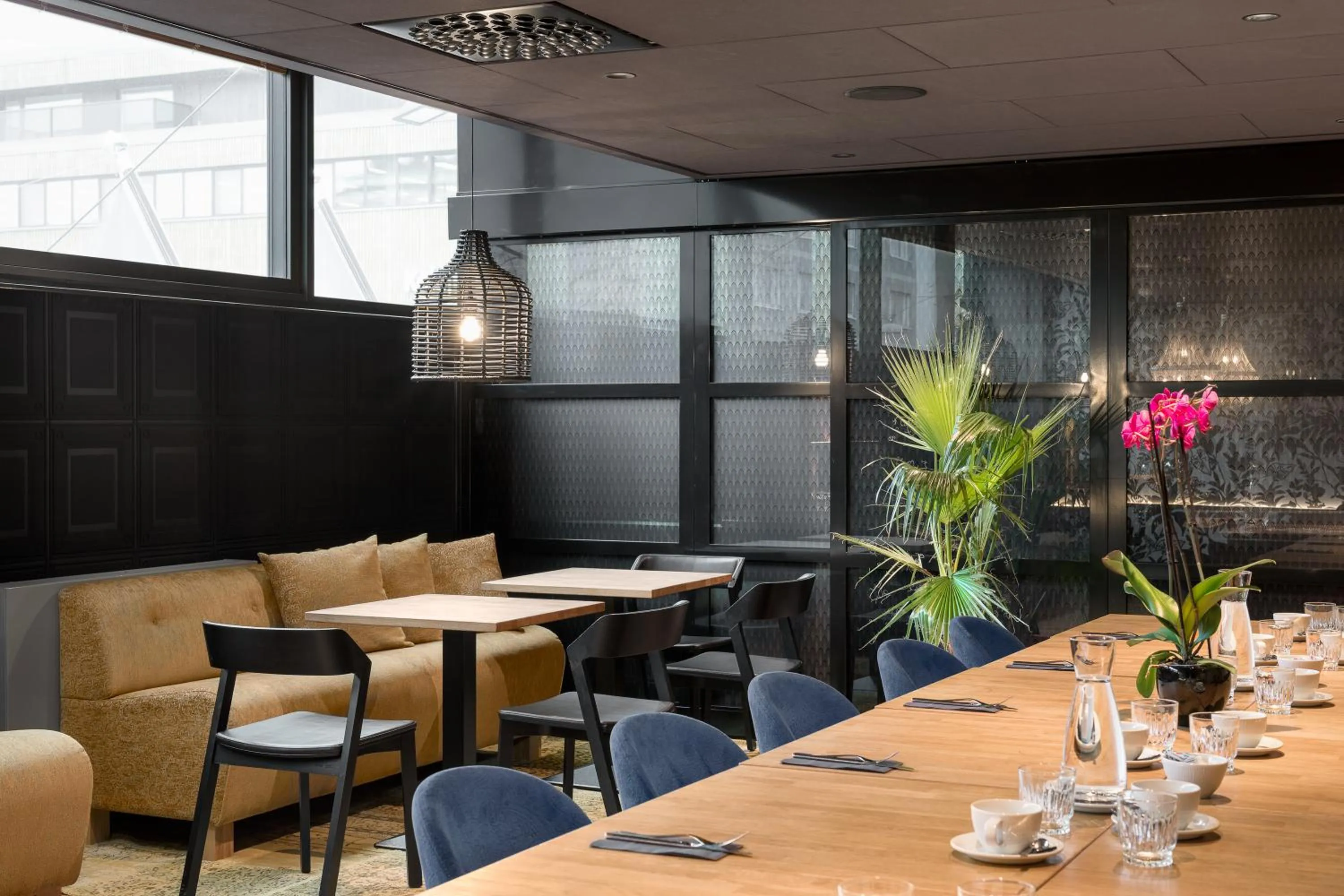 Restaurant/places to eat in Solo Sokos Hotel Turun Seurahuone