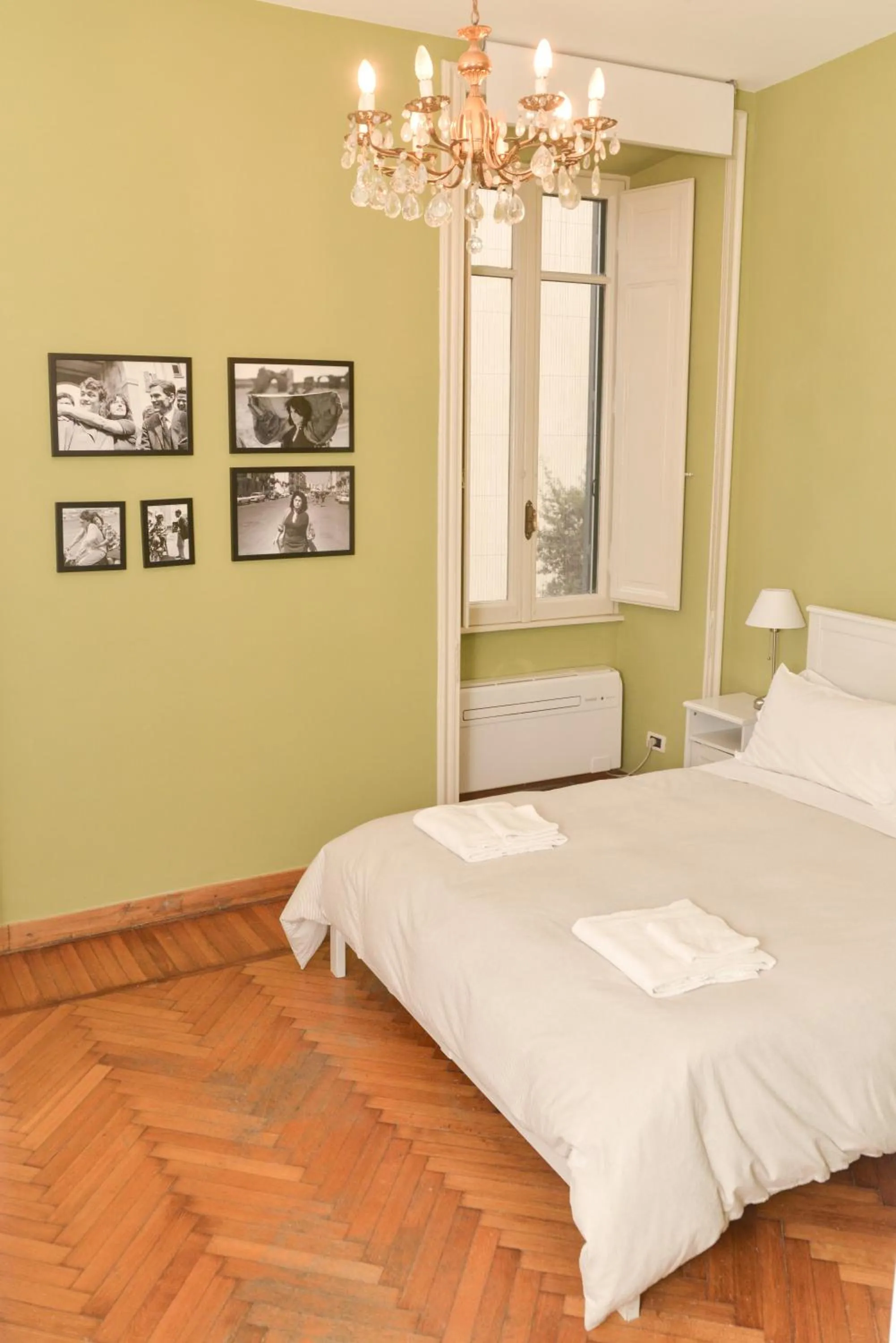 Bed in Colazione Al Vaticano Guest House