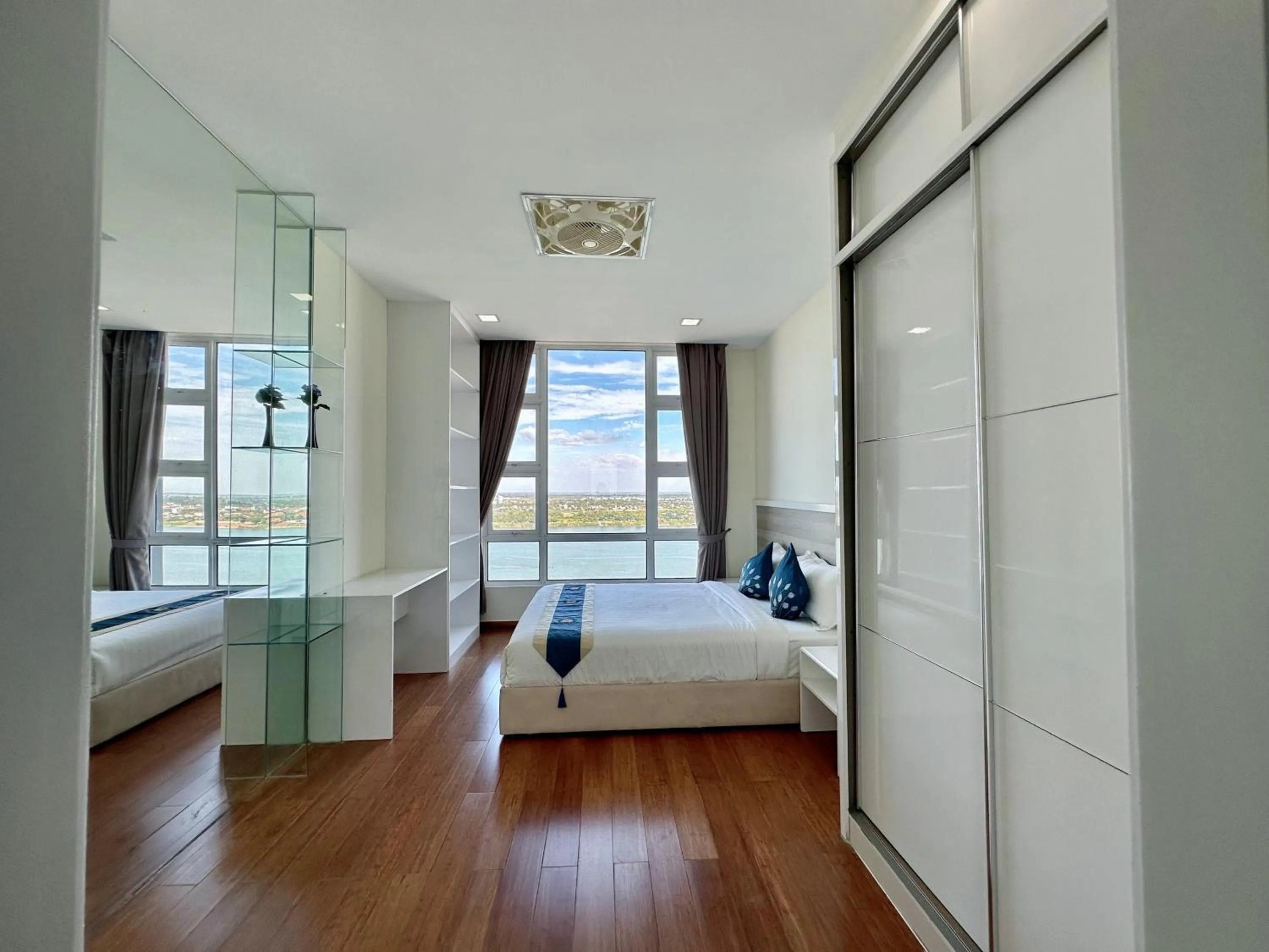 Bedroom, Bed in Infinity 28 Hotel and Residence