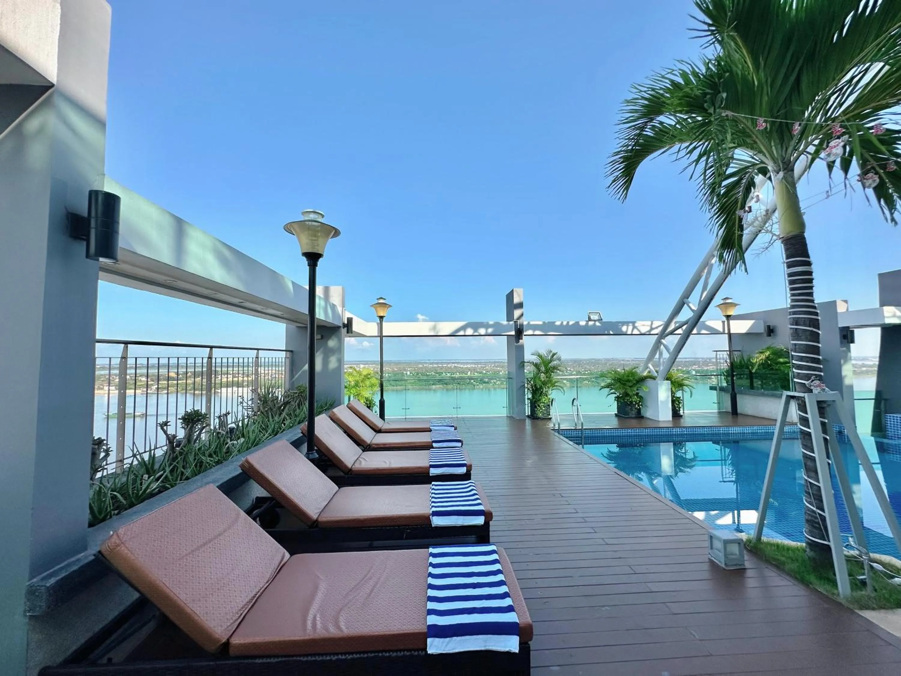 Pool view in Infinity 28 Hotel and Residence