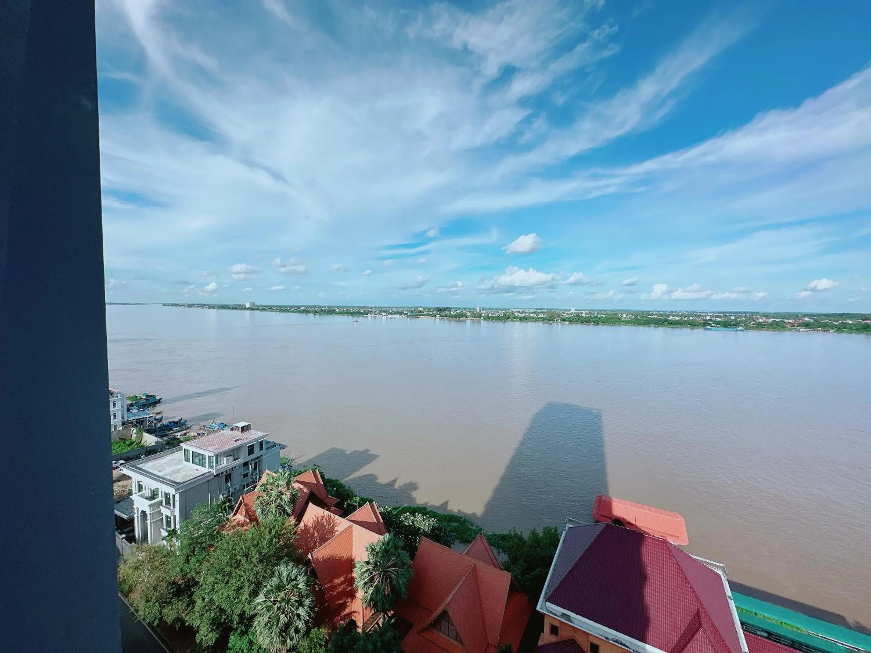 River view in Infinity 28 Hotel and Residence