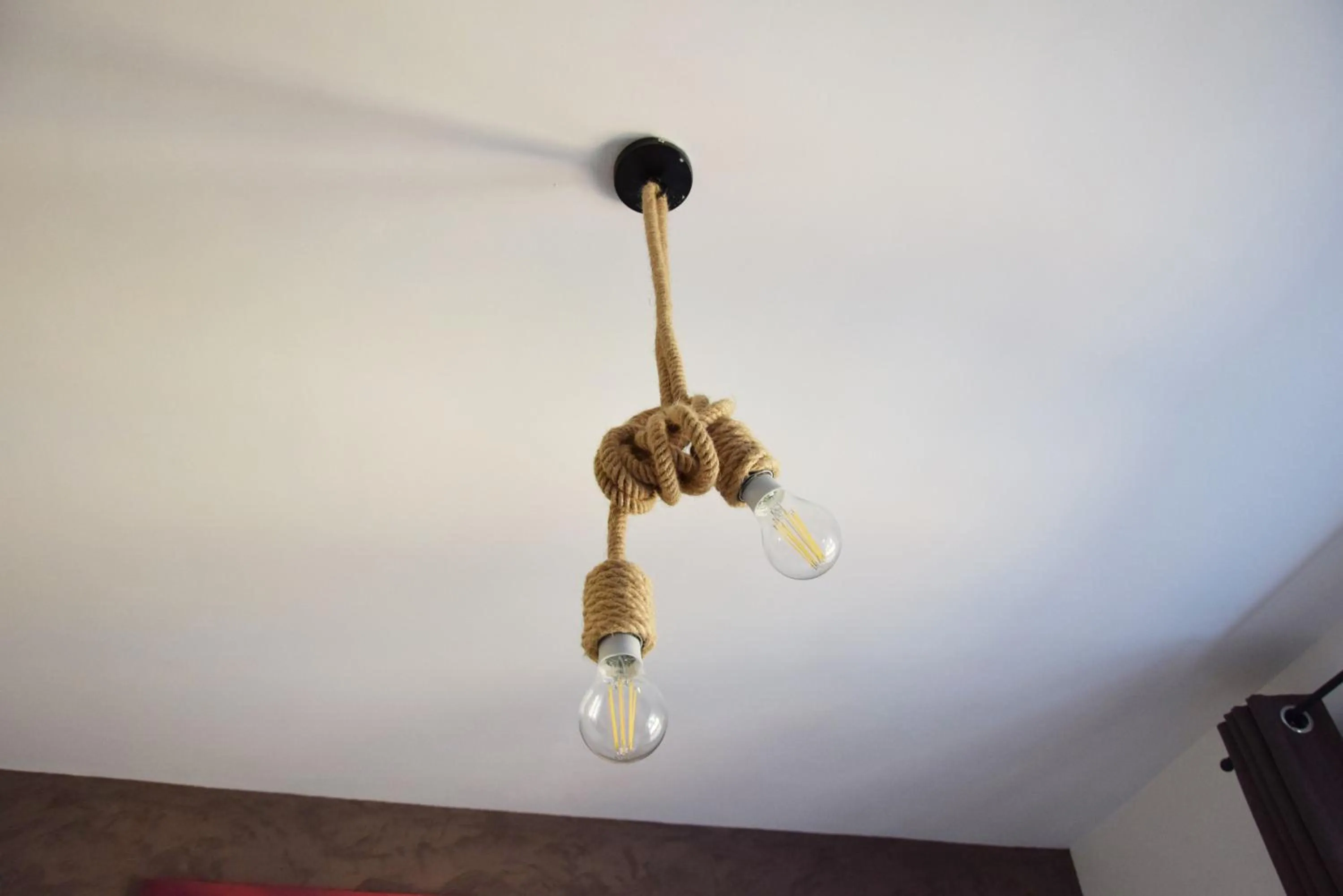 Photo of the whole room in Damiva