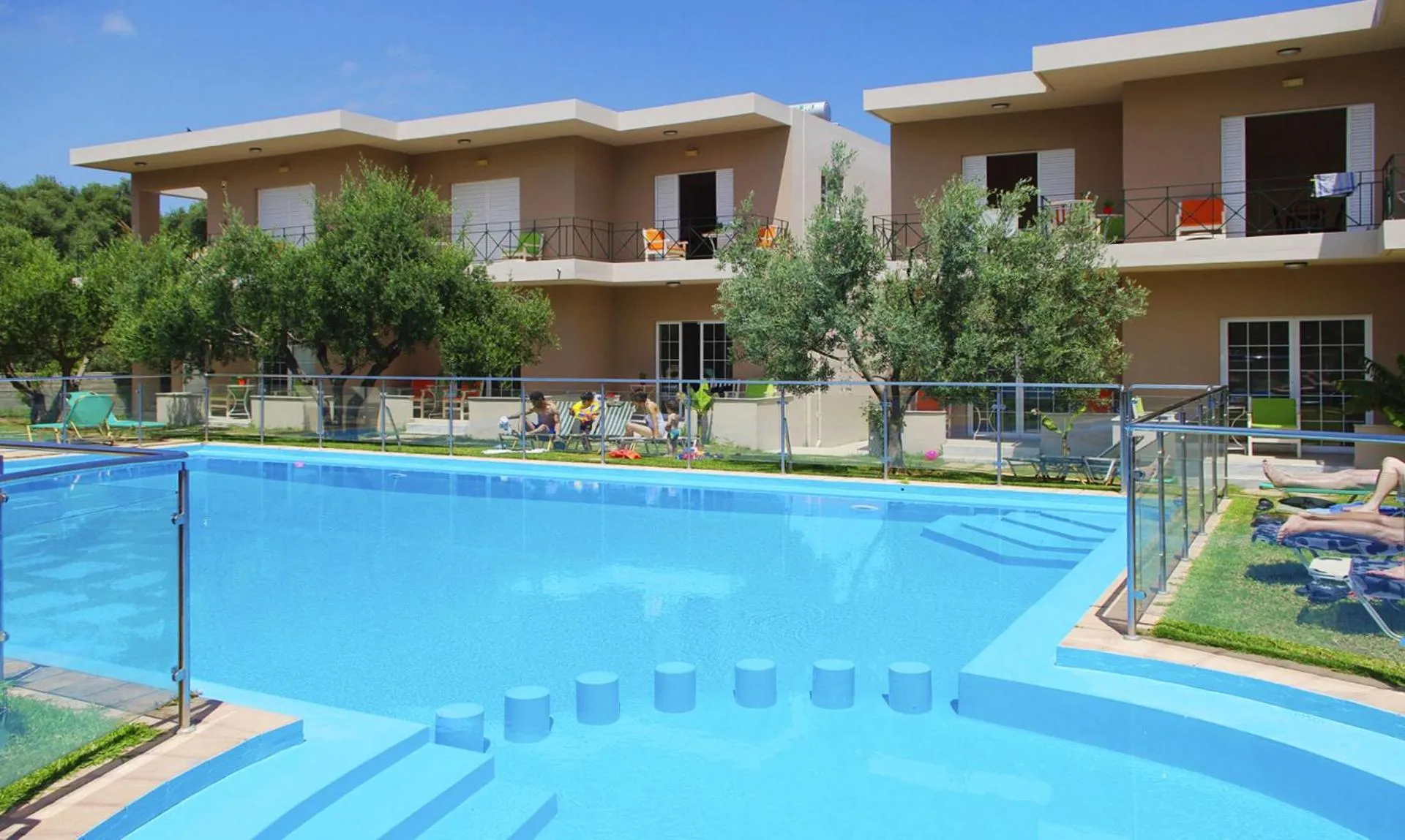 Property building in Elea