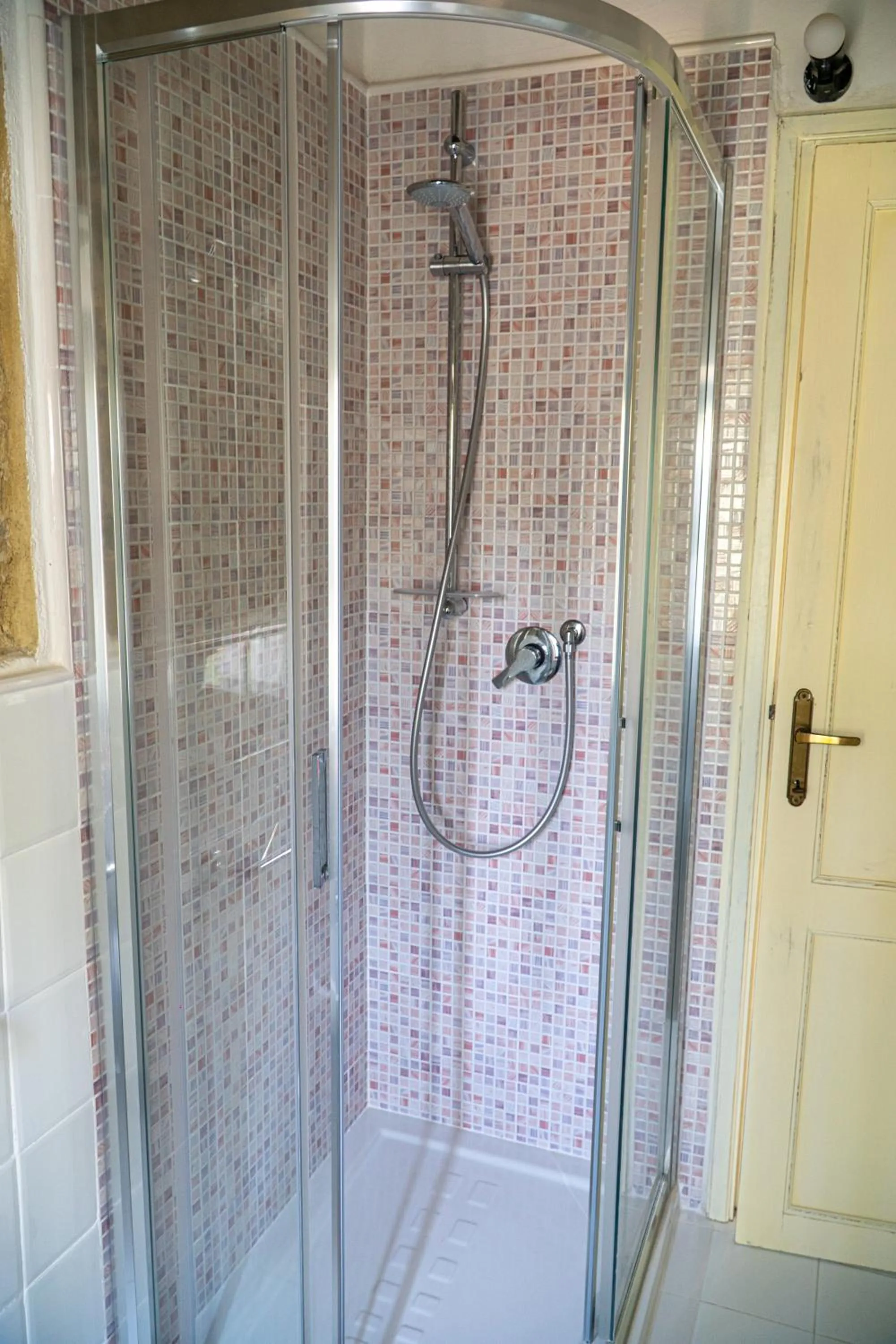 Bathroom in Piccozzo agritour