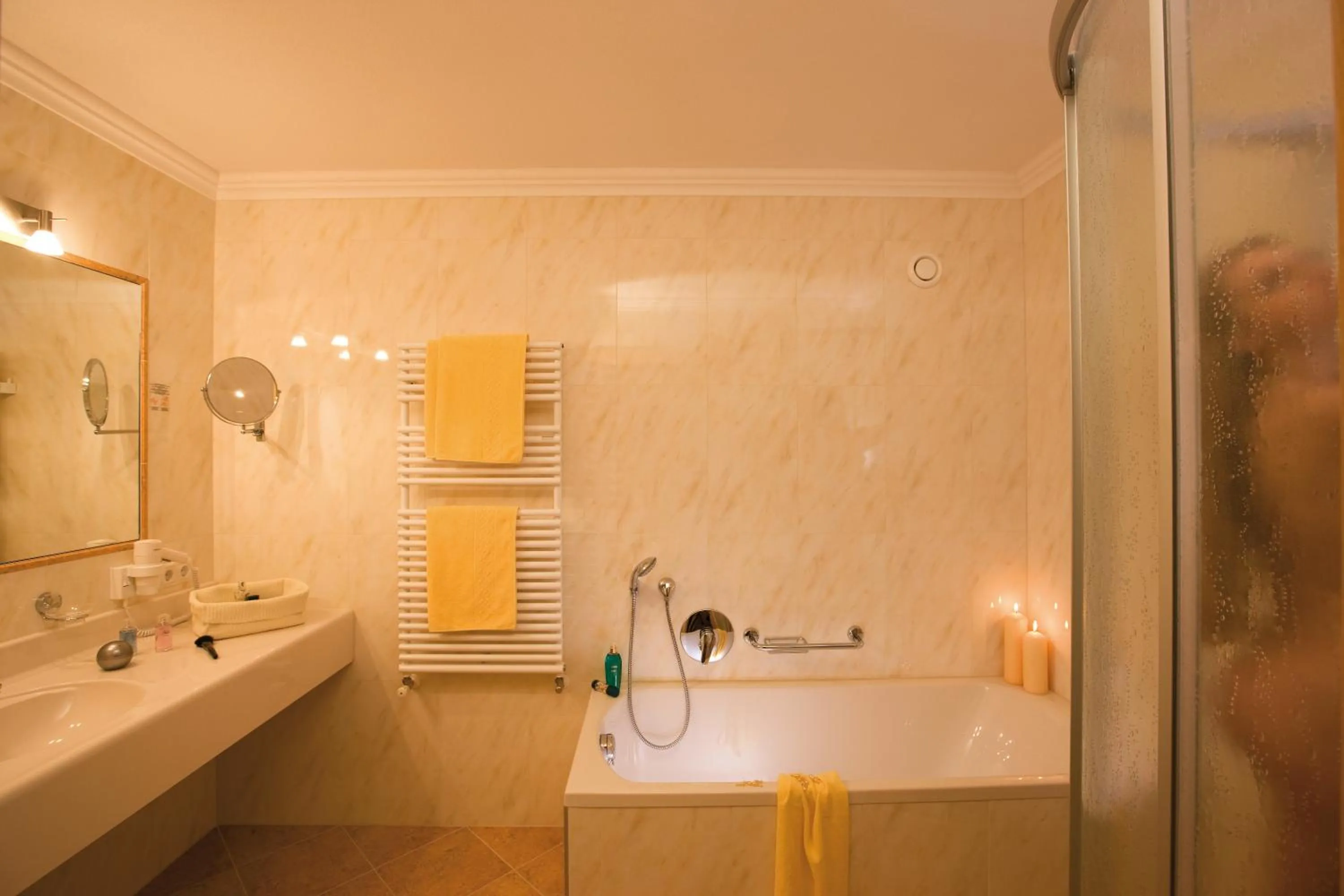 Bathroom in Alpenhof