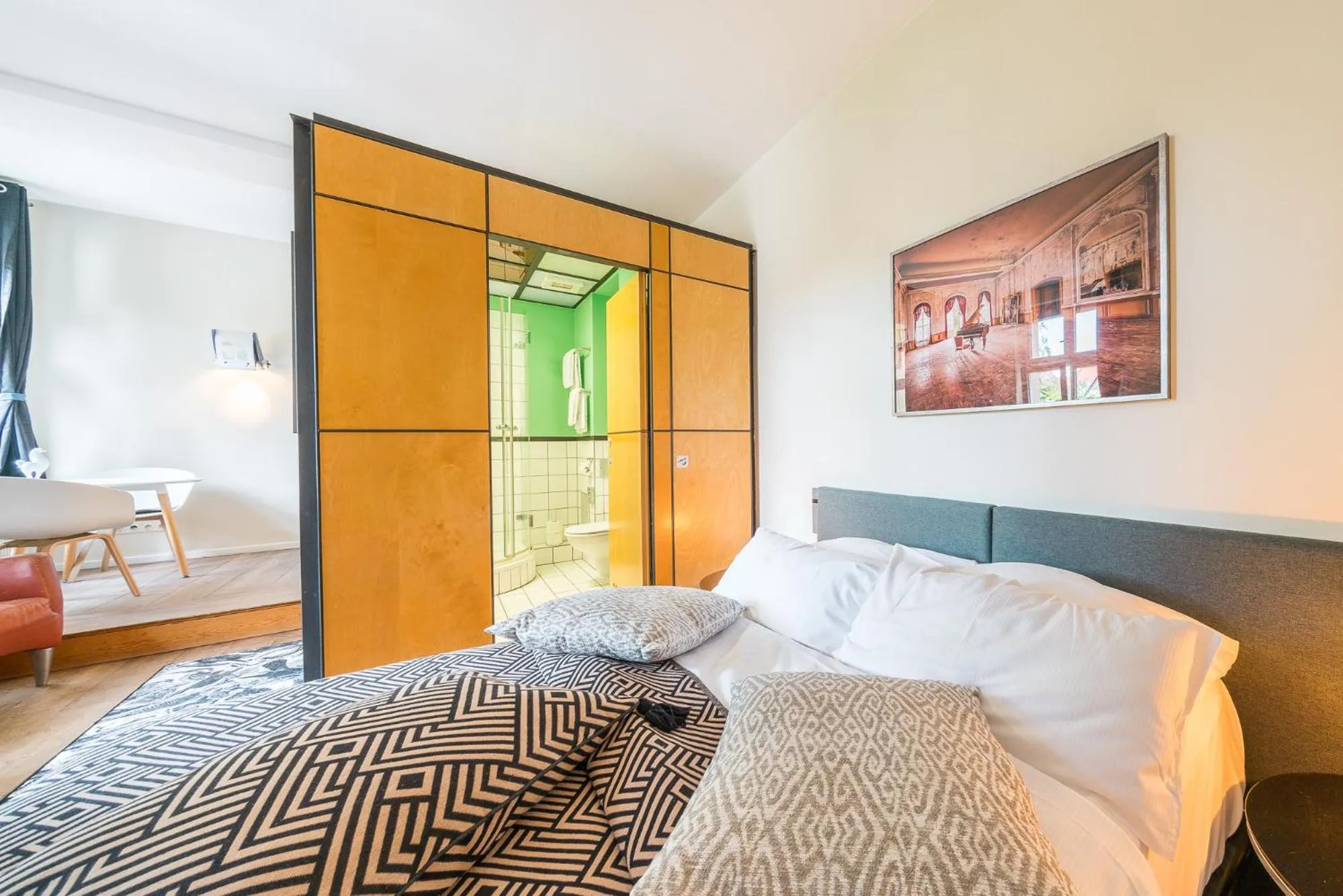 Bathroom, Bed in Design Apartments - "Im Holländerhaus"