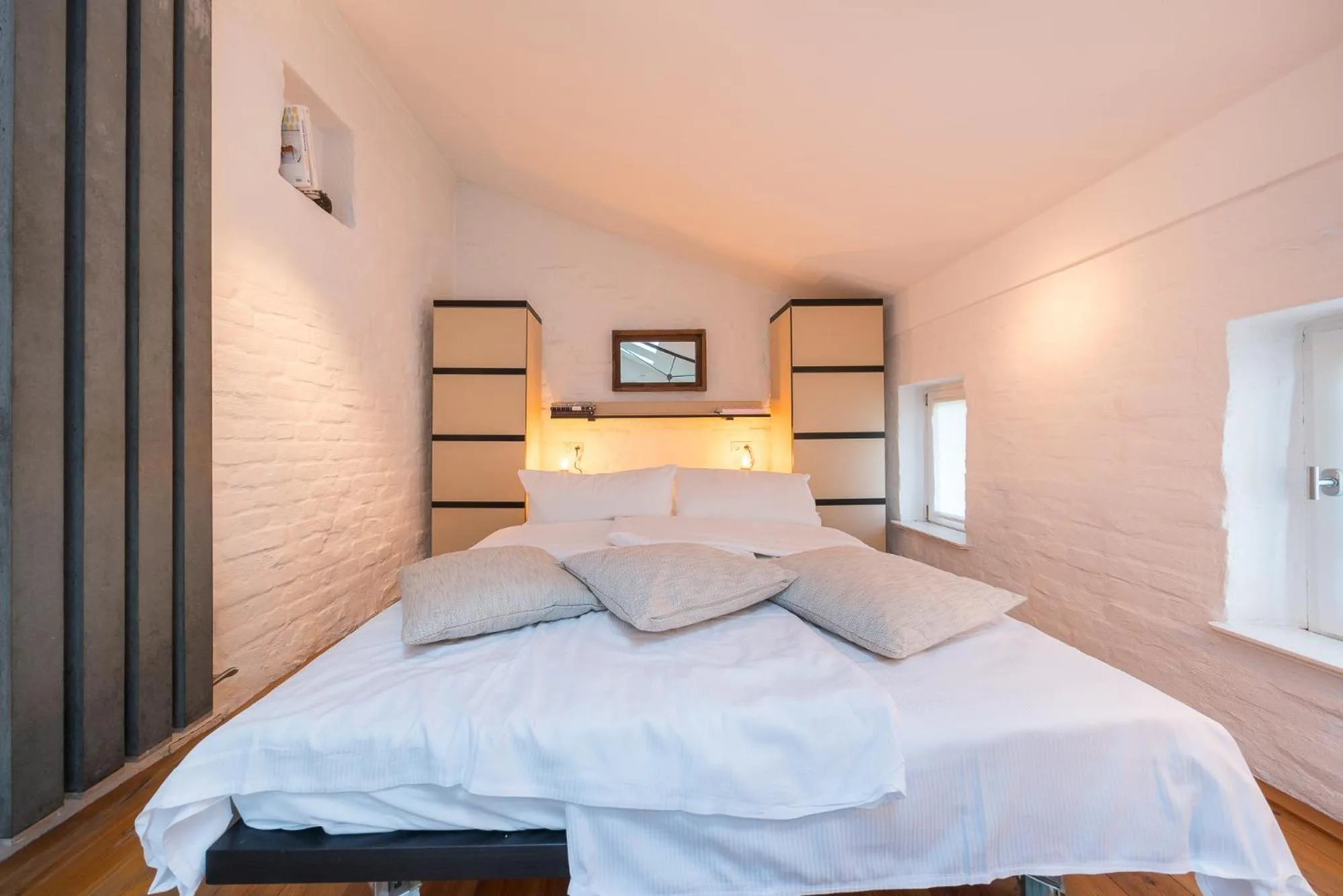 Bed in Design Apartments - "Im Holländerhaus"