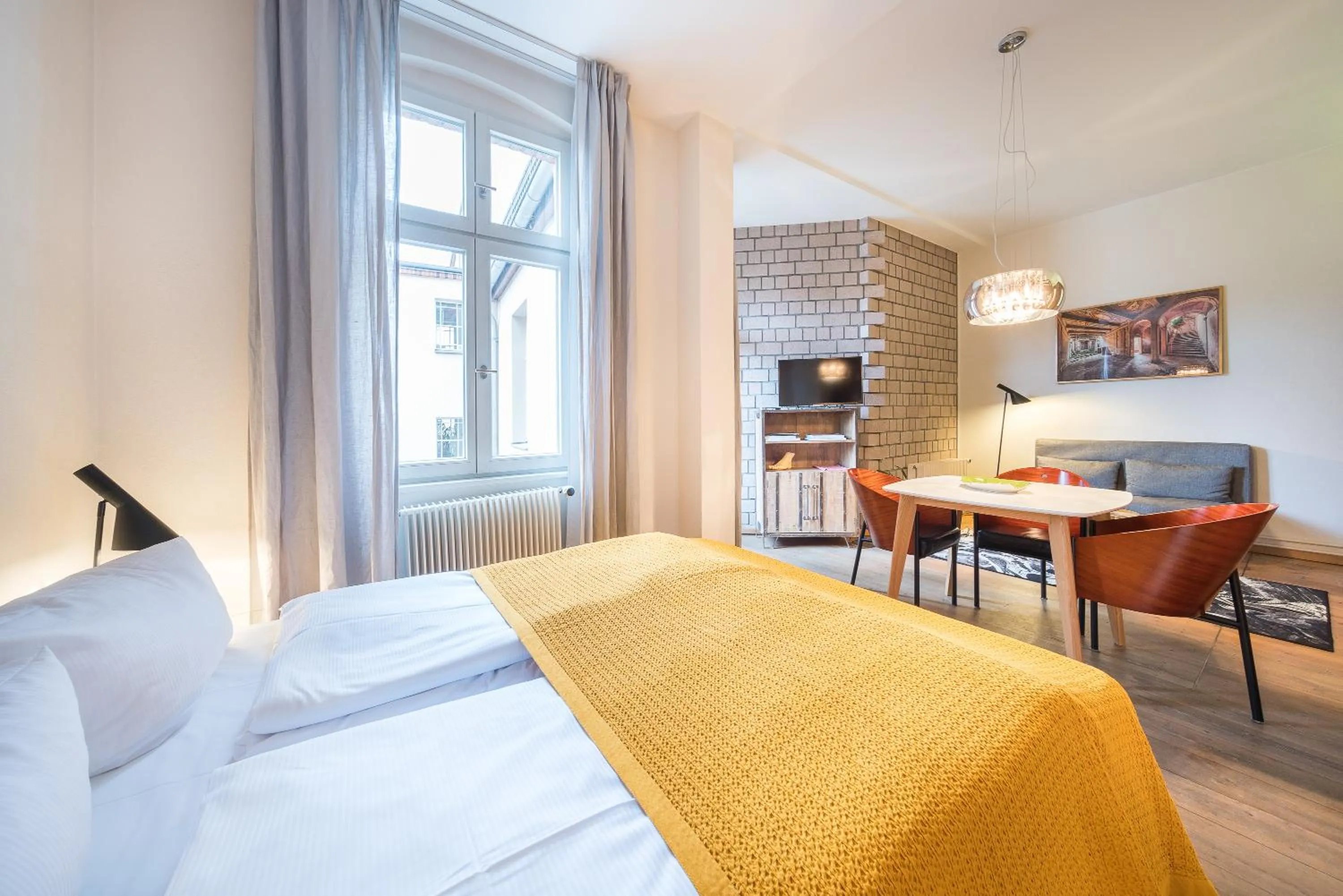 Bed in Design Apartments - "Im Holländerhaus"