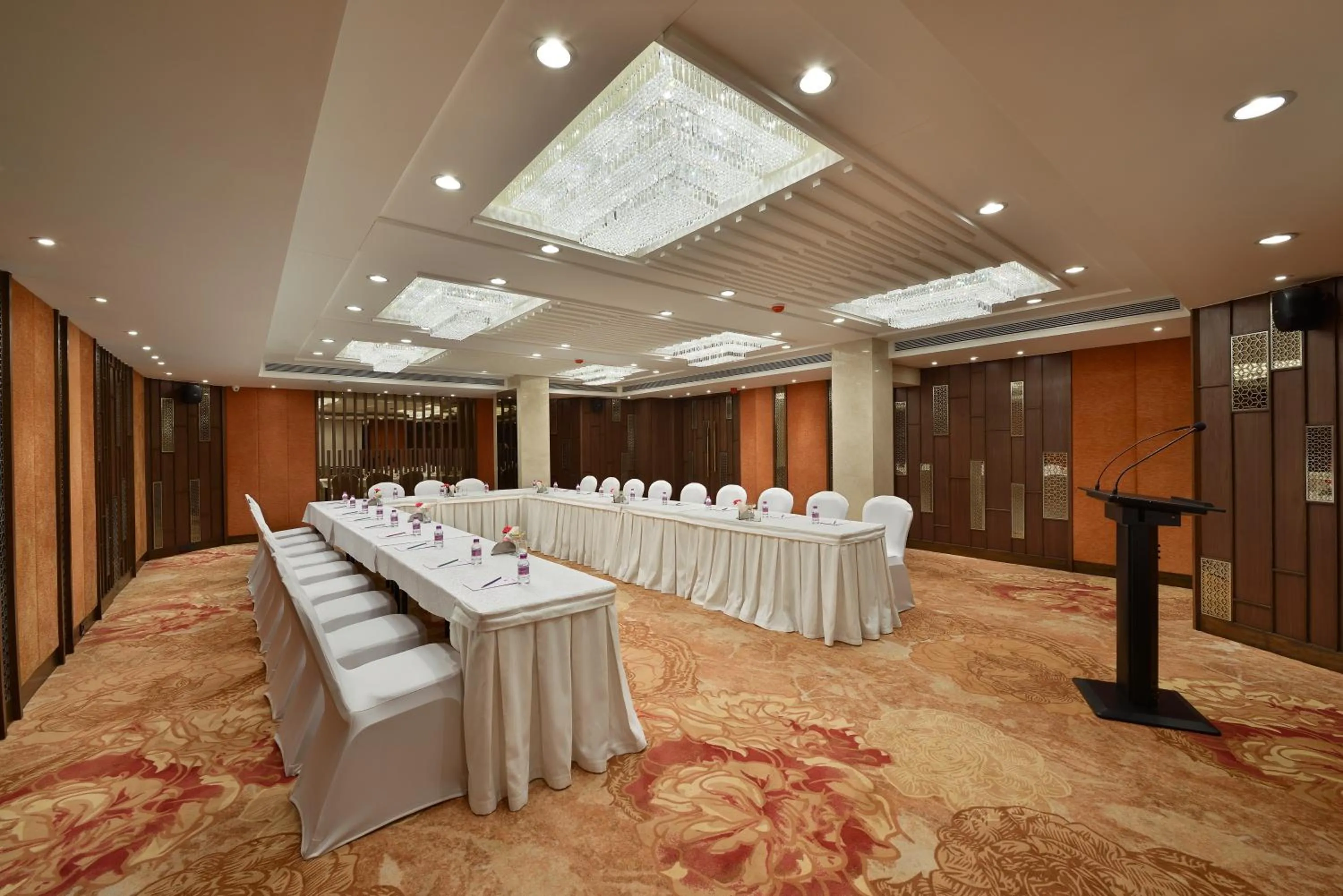 Meeting/conference room in Hotel Heritage formerly known as Comfort Inn Heritage