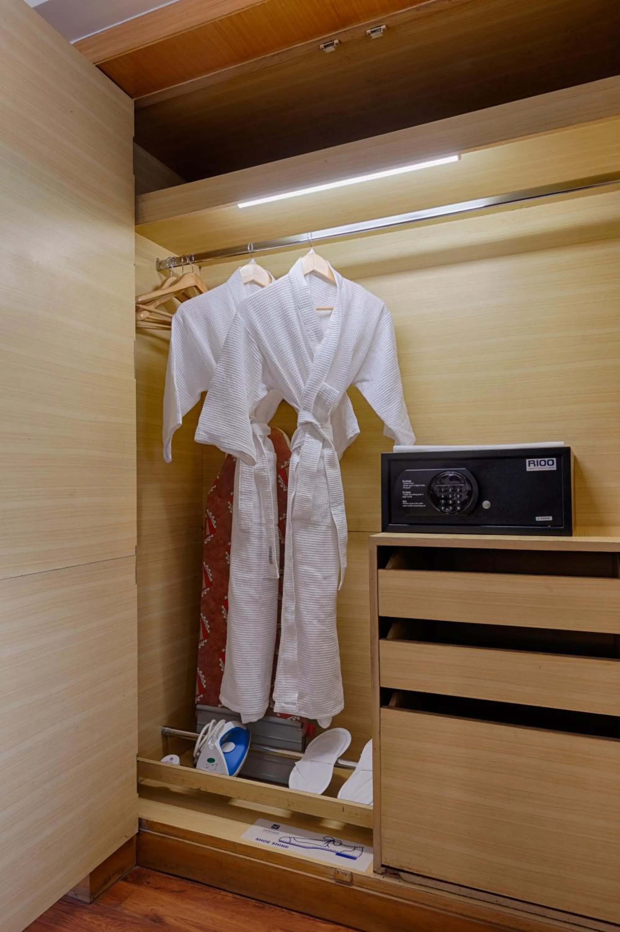 Hotel Heritage formerly known as Comfort Inn Heritage