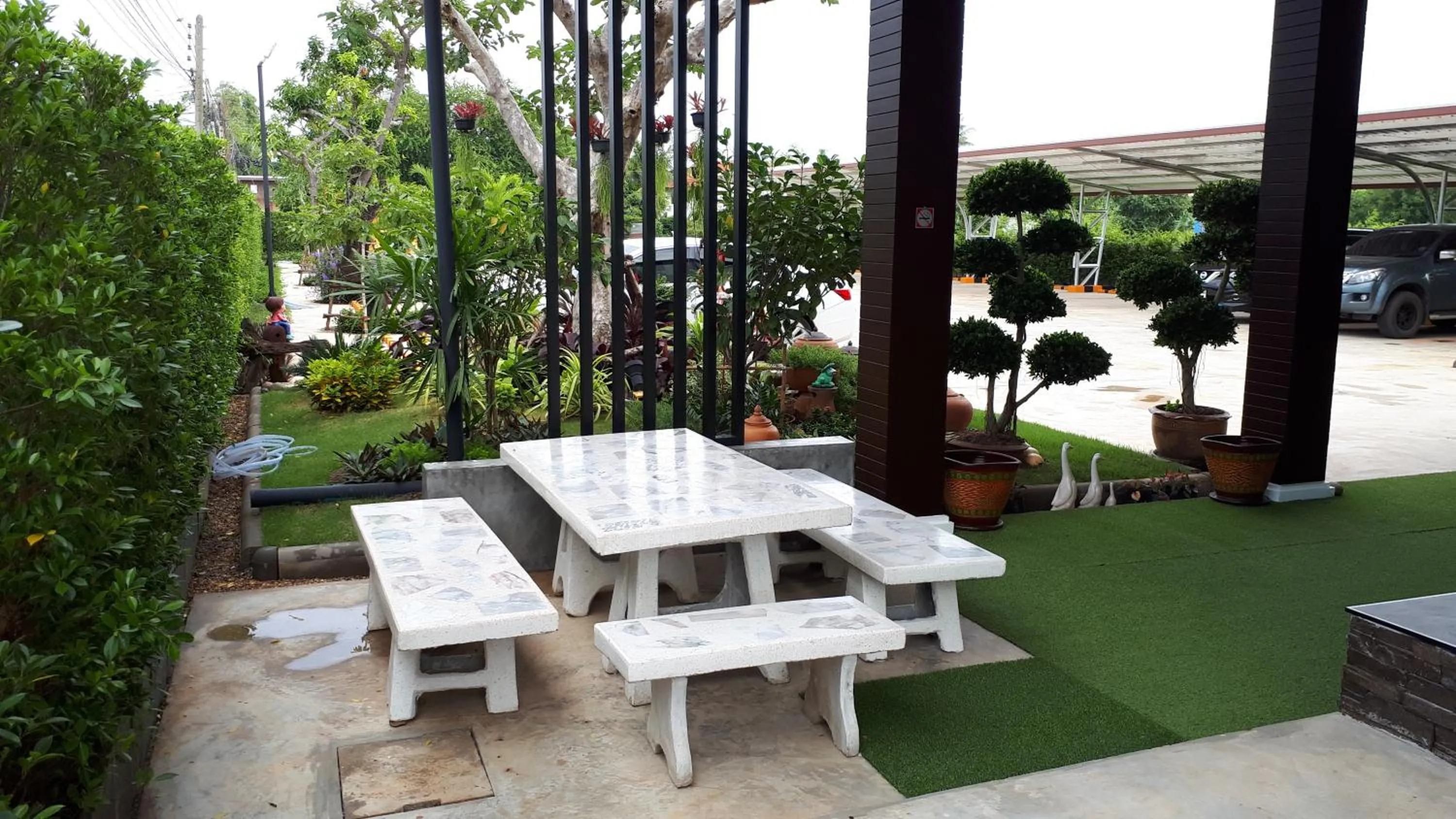 Dining area in Baan Lita
