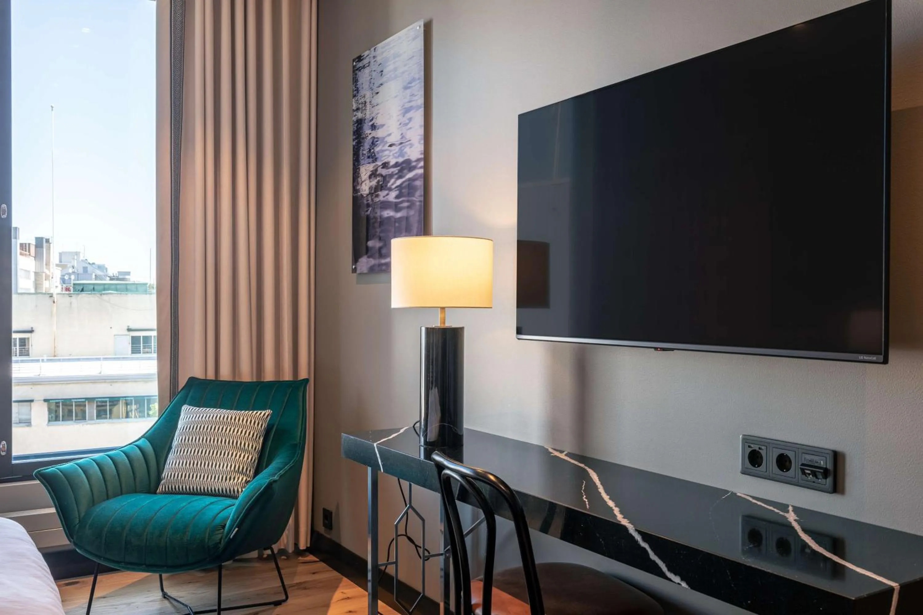 Bedroom in Scandic Hamburger Börs