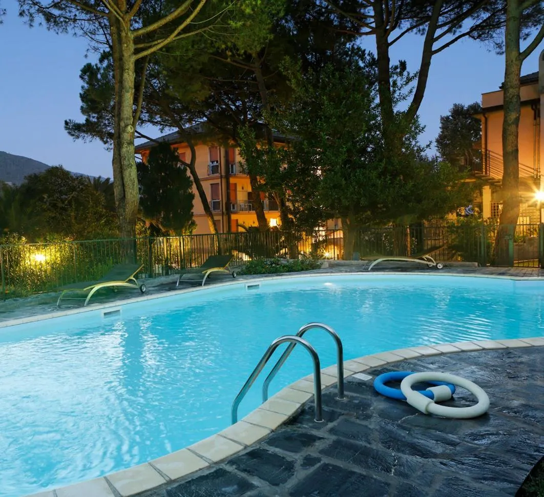 Swimming pool in Hotel Villa Adriana