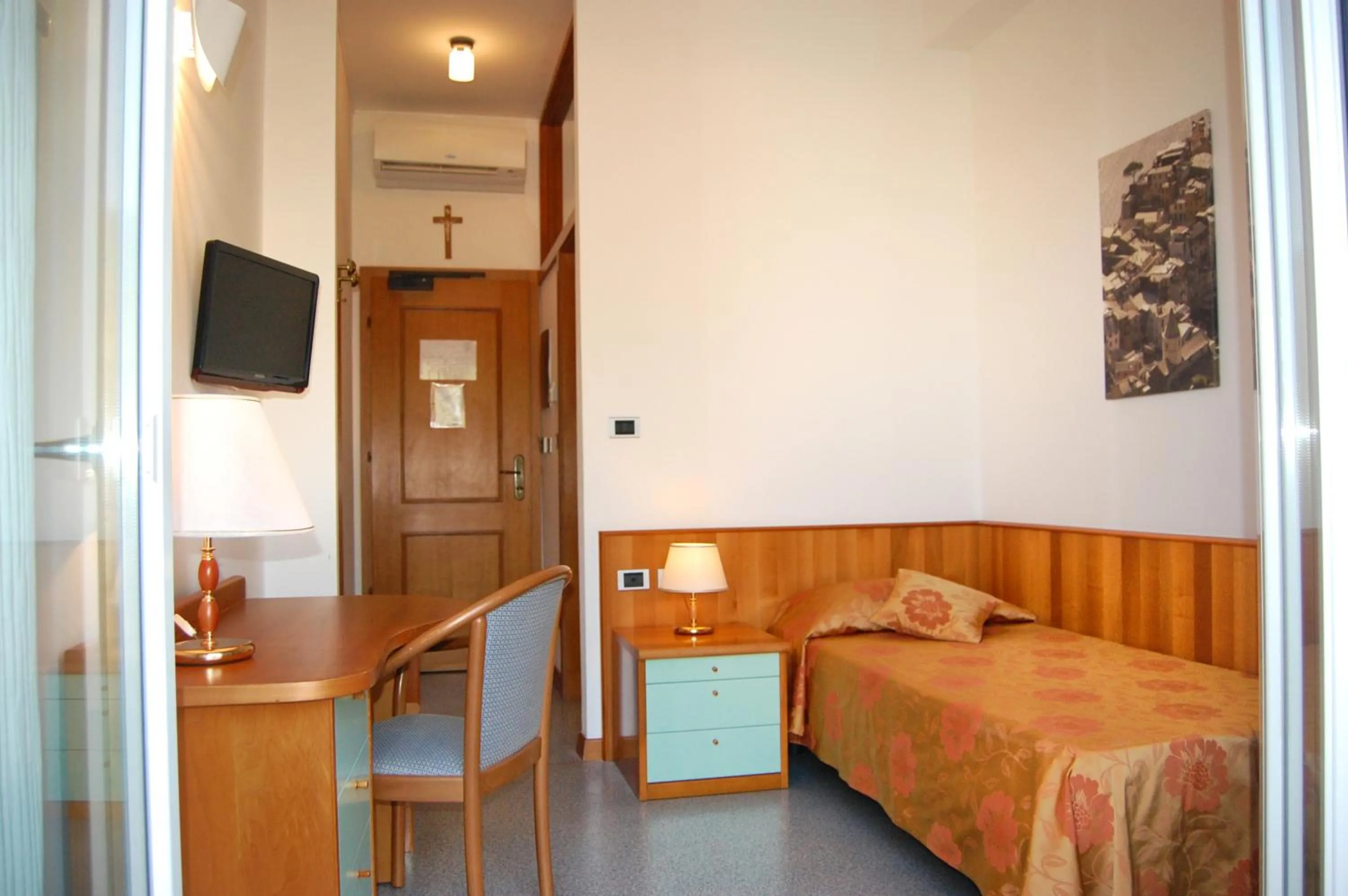 Bedroom, Bed in Hotel Villa Adriana