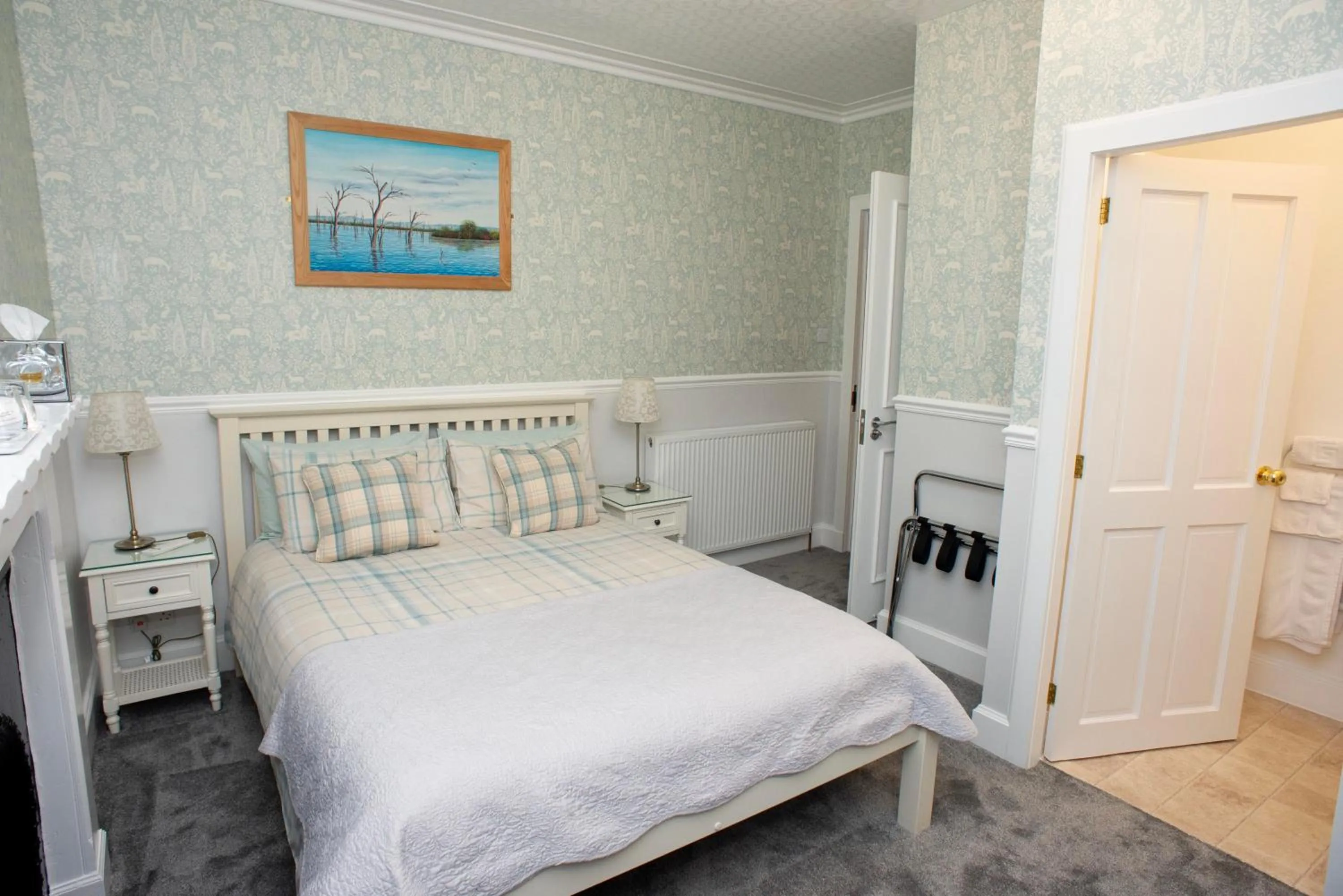 Bedroom, Bed in Dunvegan Bed & Breakfast