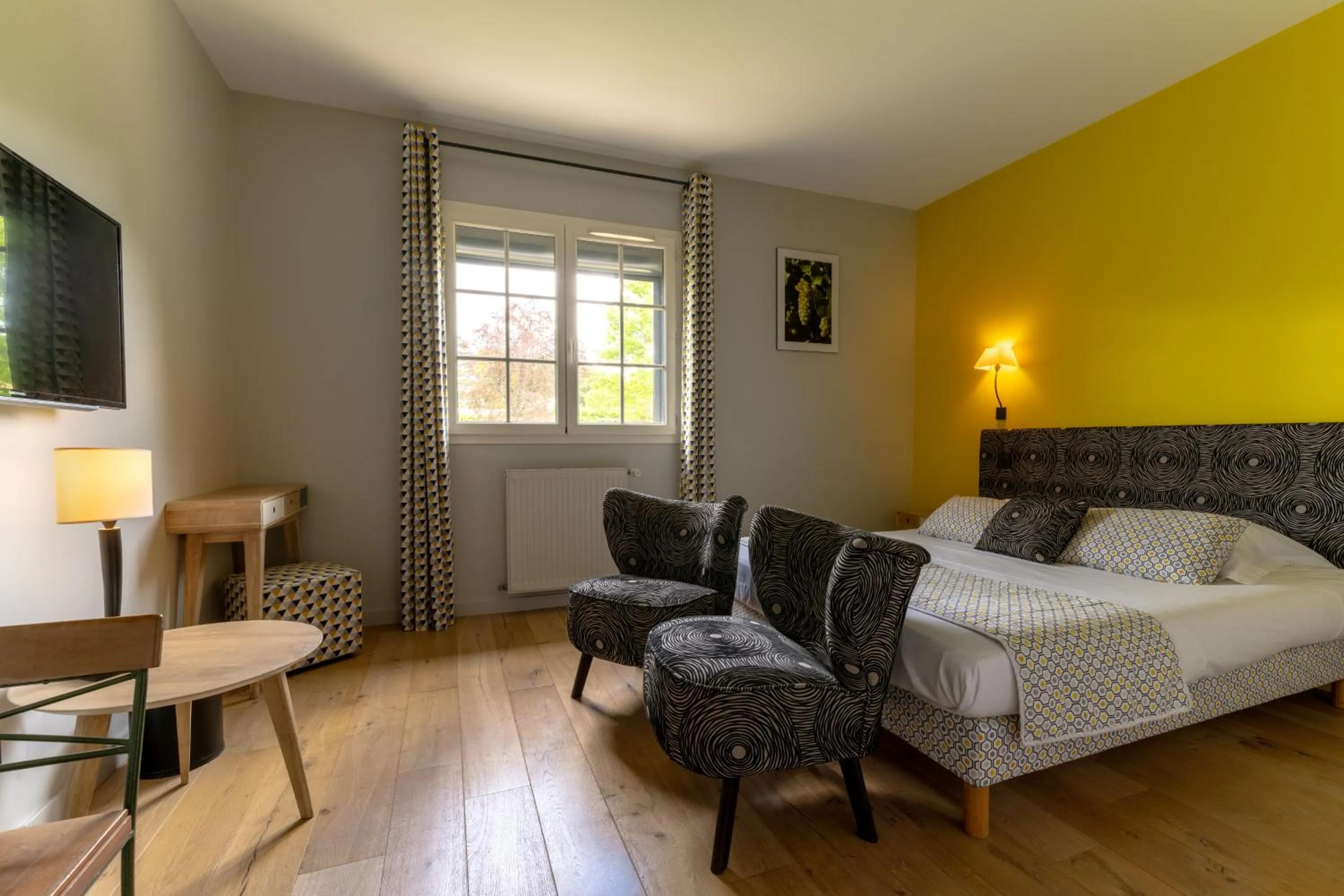 Property building, Bed in Le Moulin du Gastronome