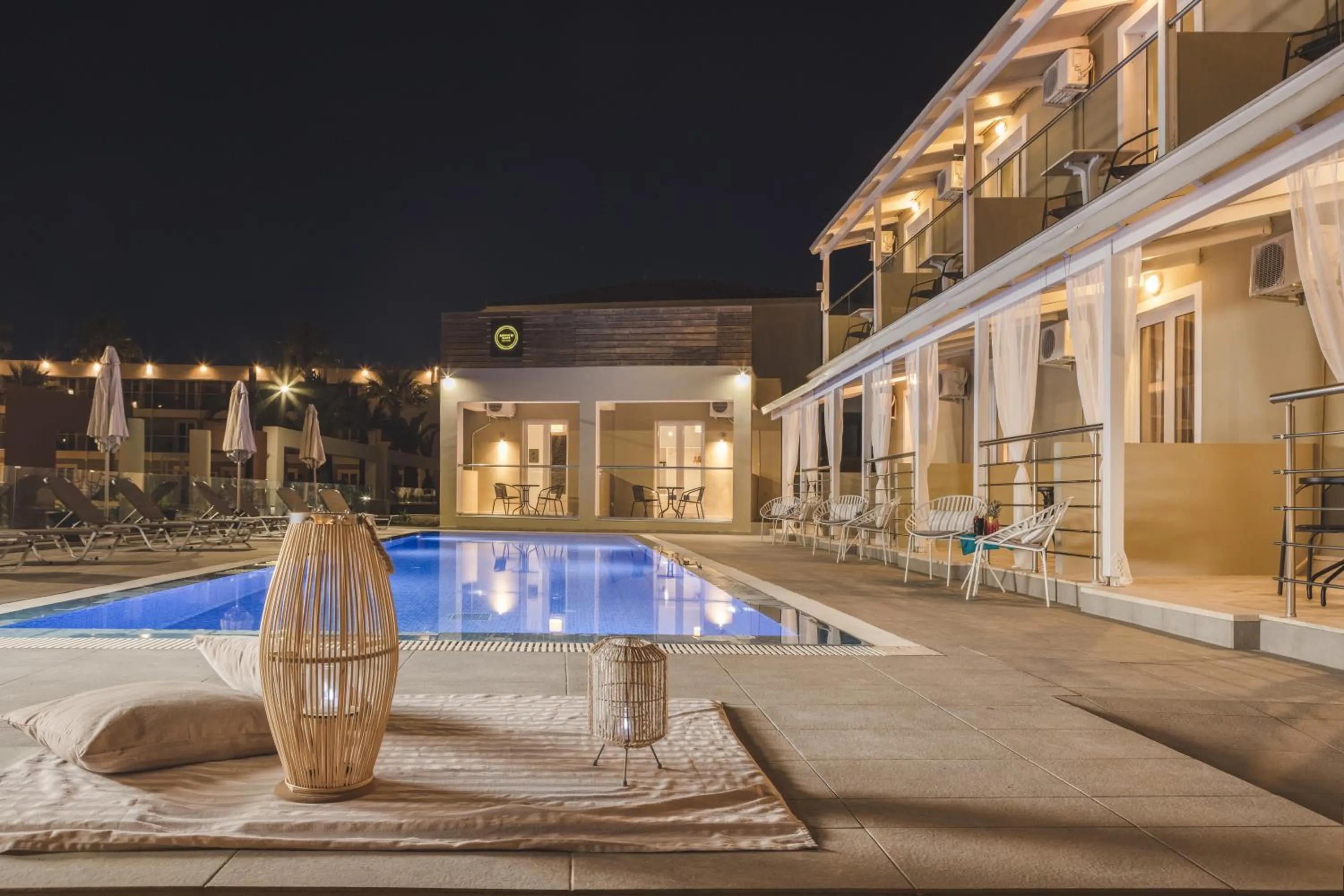 Property building in Adorno di Zante