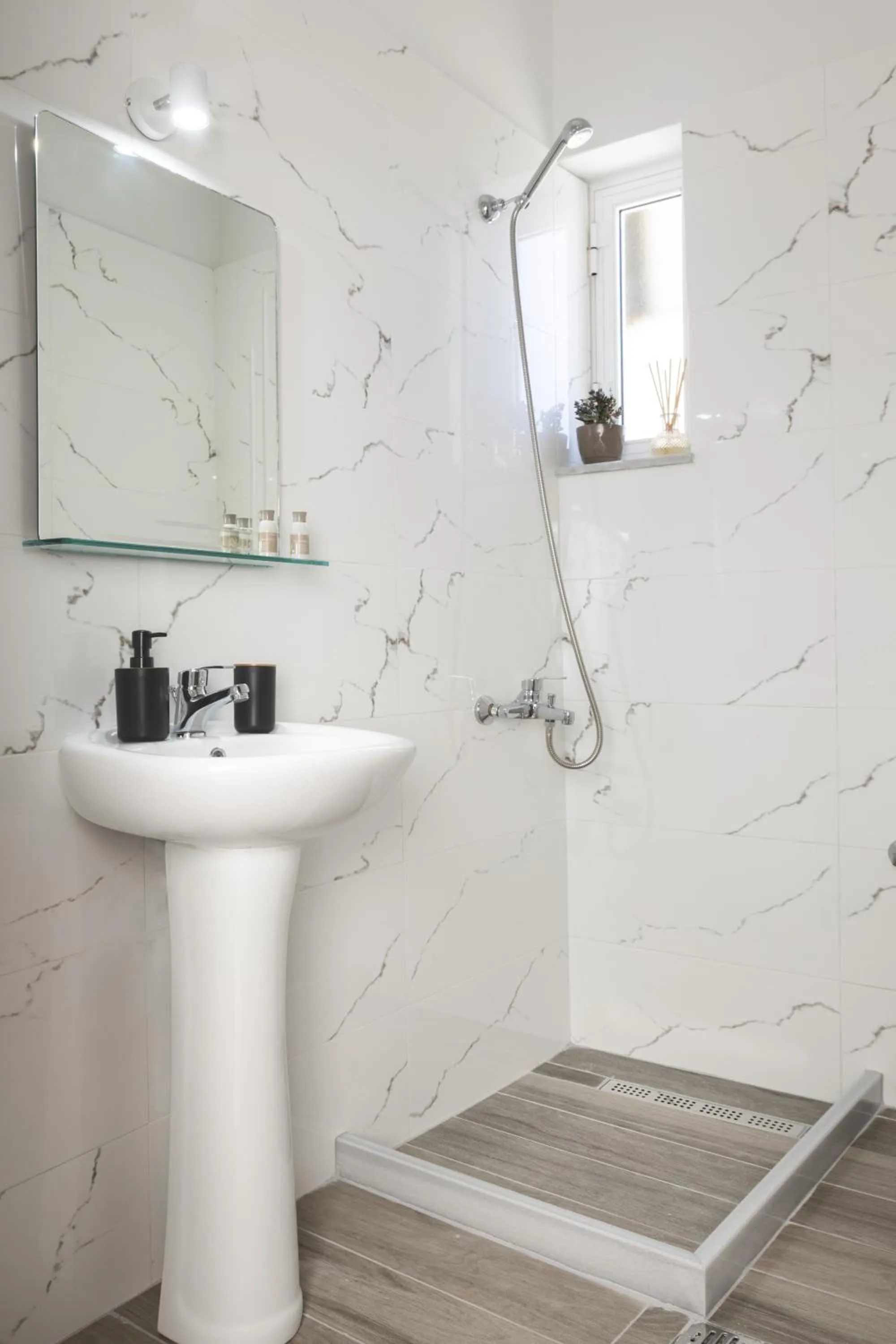 Bathroom in Adorno di Zante