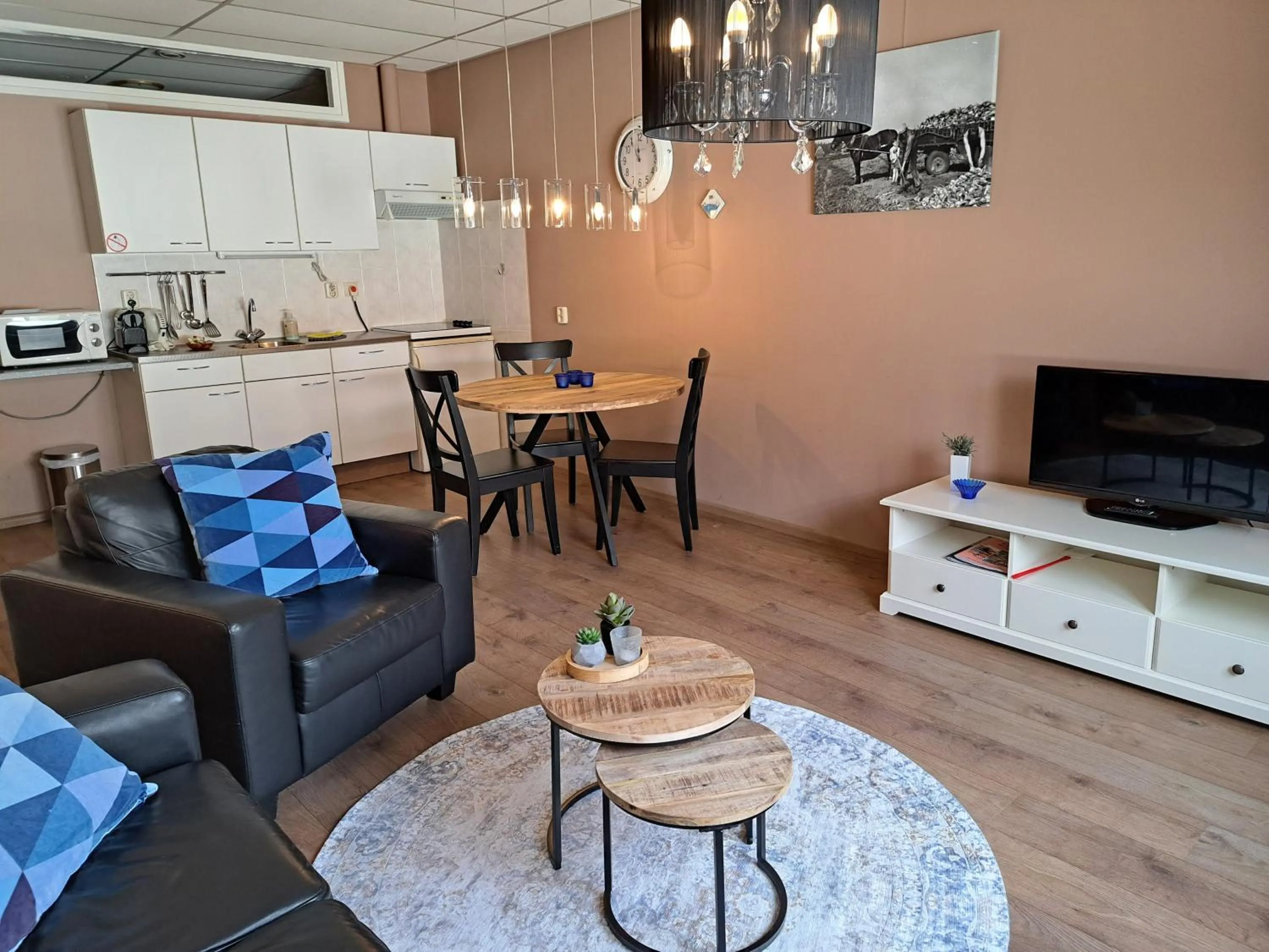 Kitchen or kitchenette in Hotel Lemmenhof