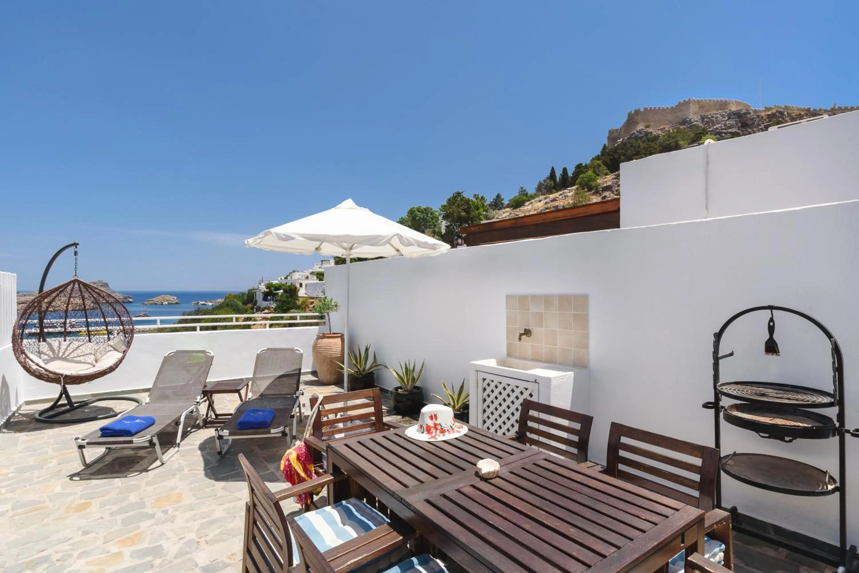 BBQ facilities in Thea Villas and Suite