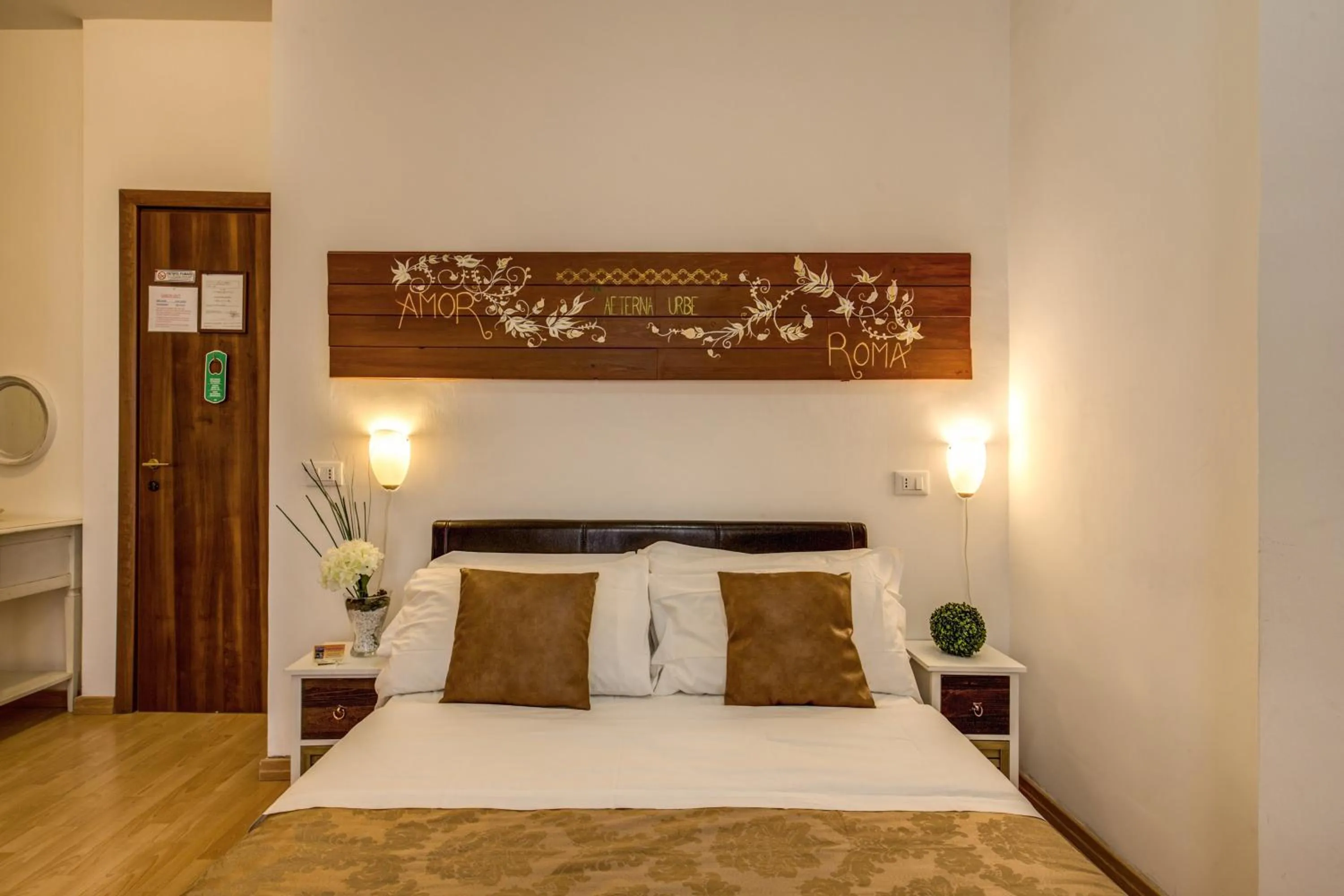 Bedroom, Bed in Trastevere Rooms