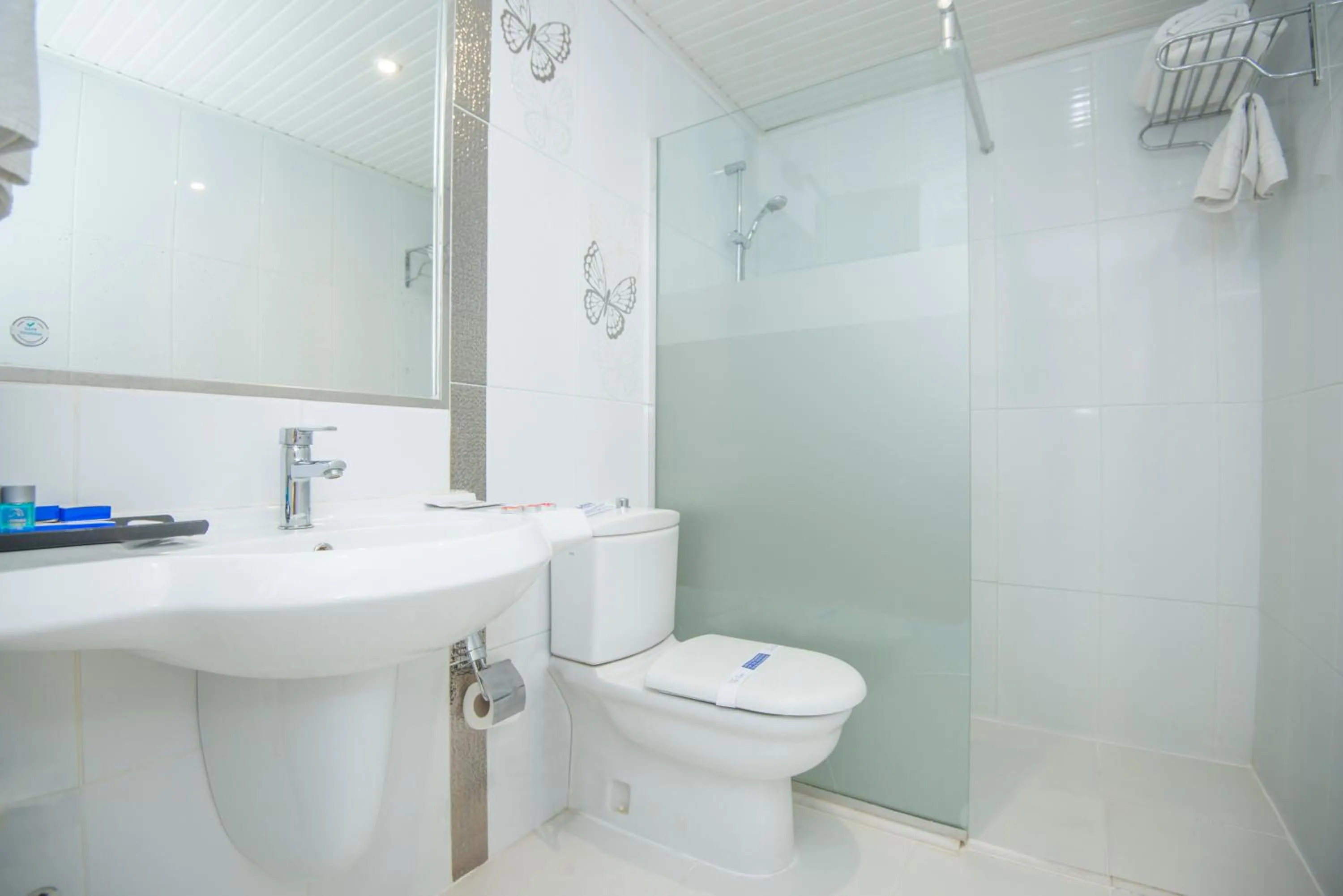 Photo of the whole room in Afyon MCG Marble Hotel