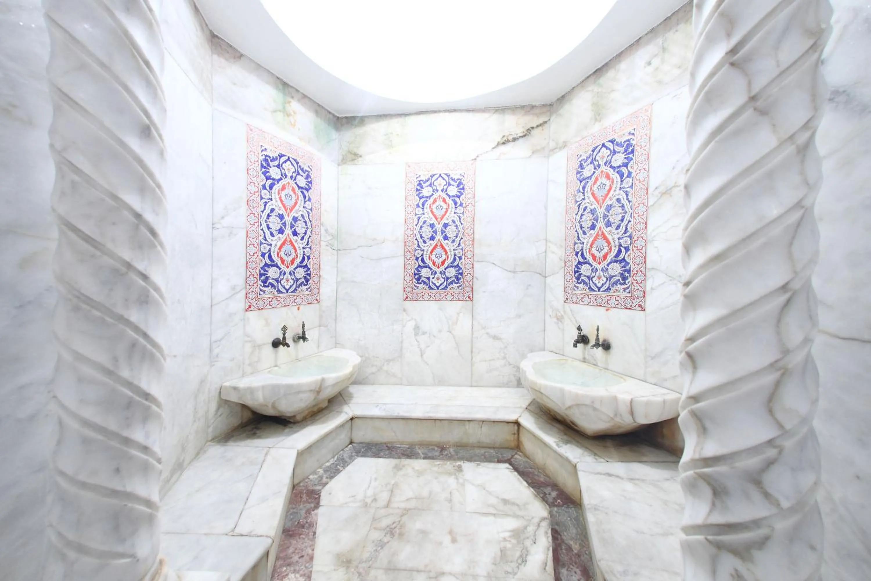 Public Bath in Afyon MCG Marble Hotel