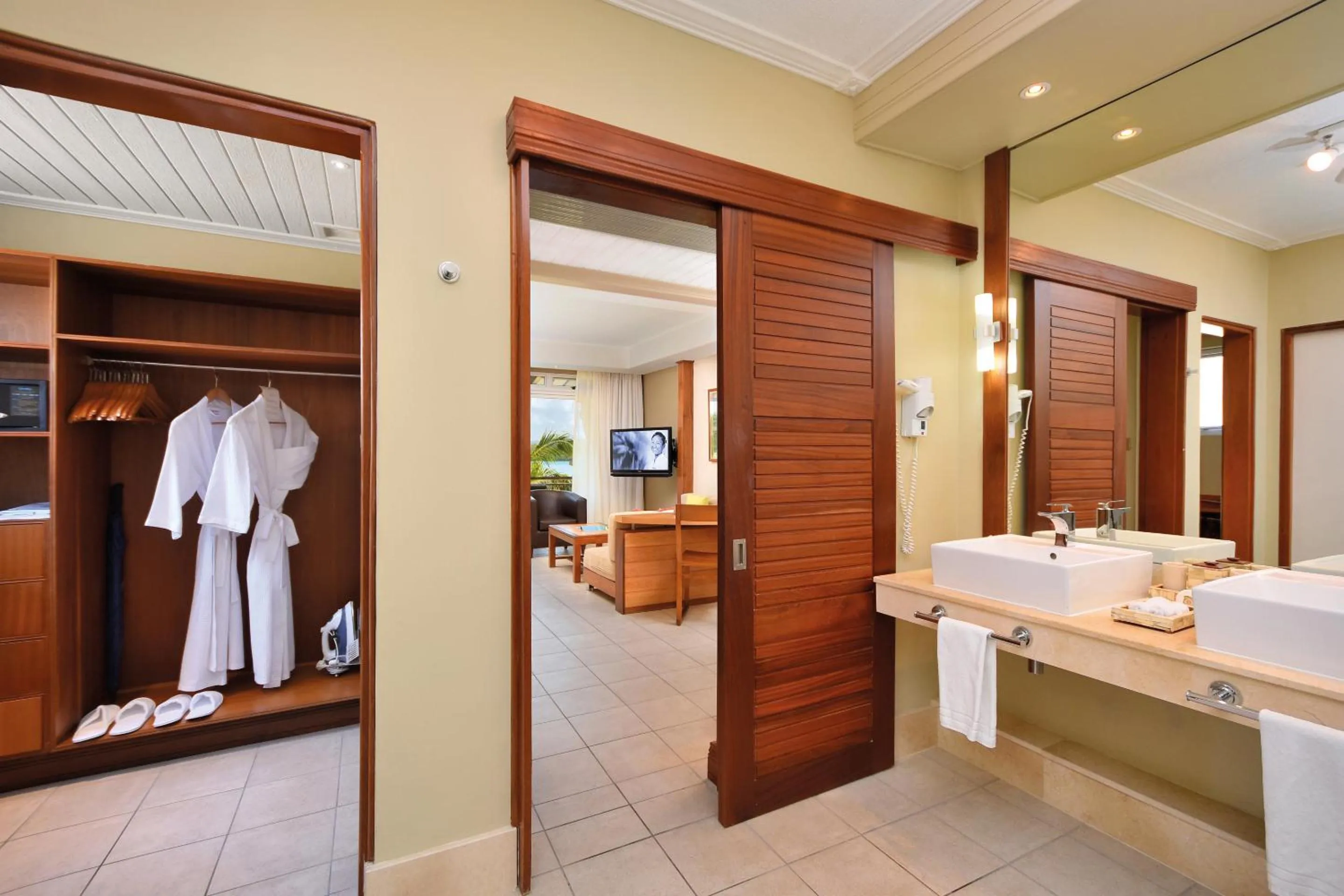 Bathroom in Shandrani Beachcomber Resort & Spa