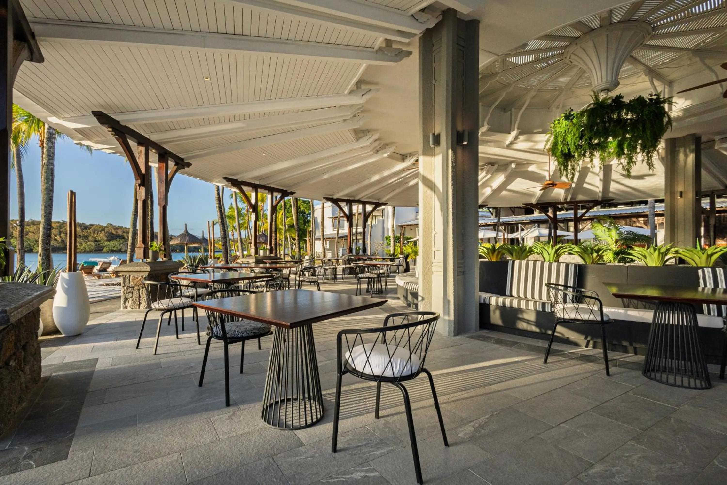 Restaurant/places to eat in Shandrani Beachcomber Resort & Spa