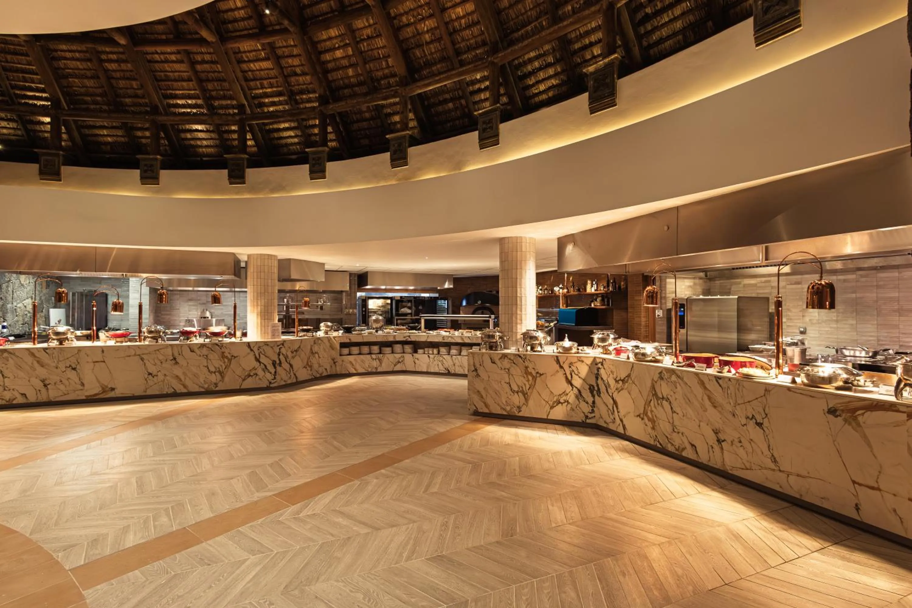 Restaurant/places to eat in Shandrani Beachcomber Resort & Spa