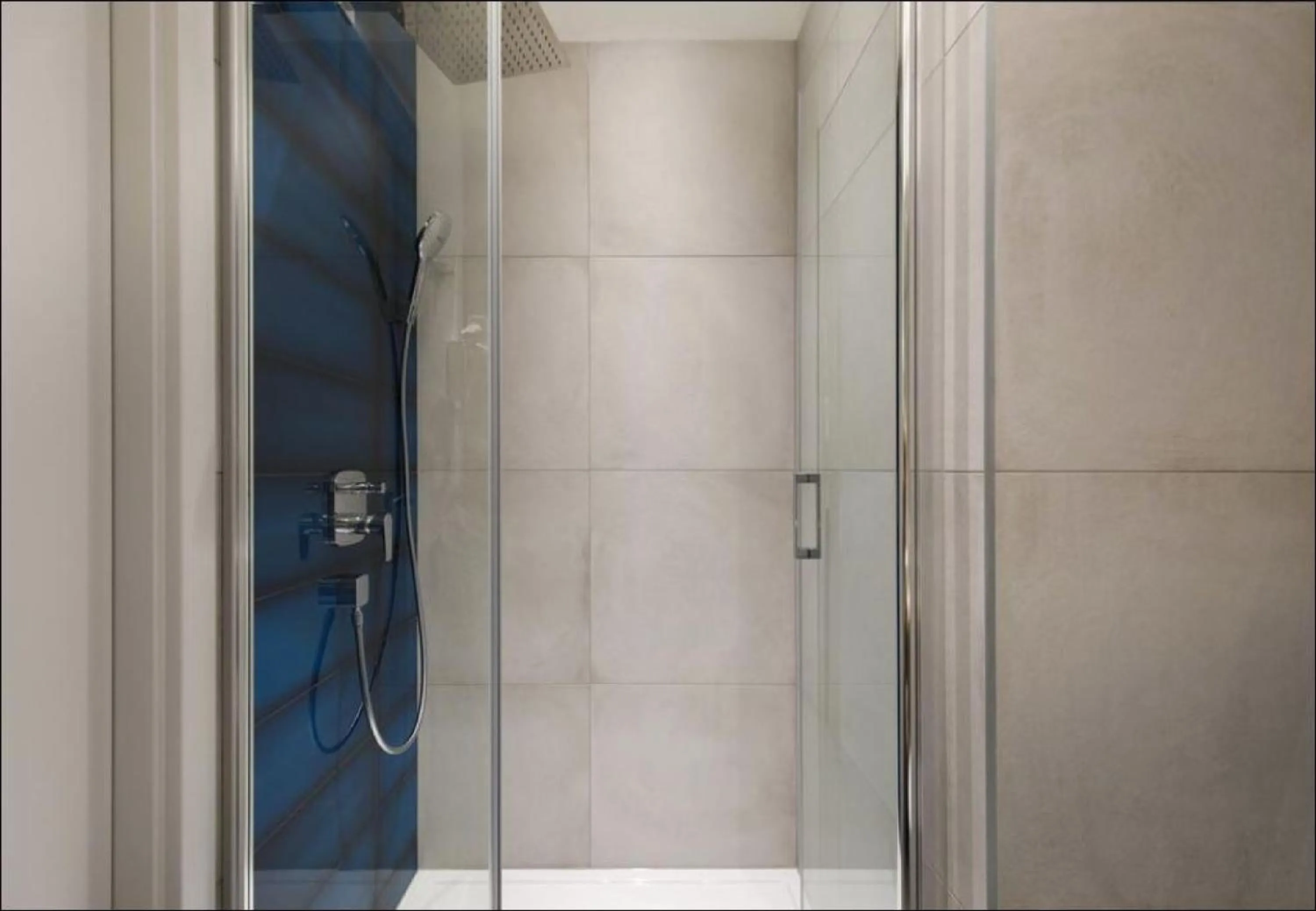 Toilet in Sailor Boutique Rooms