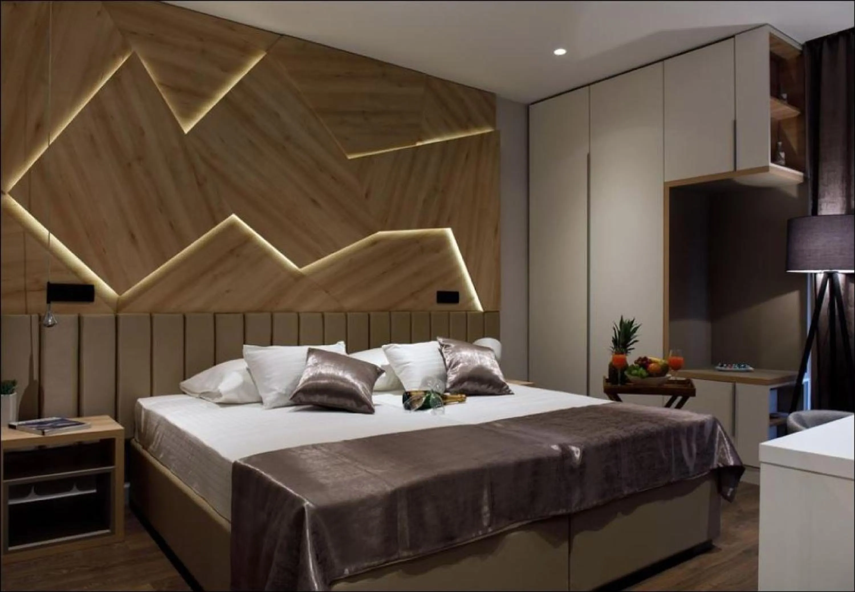 Photo of the whole room, Bed in Sailor Boutique Rooms