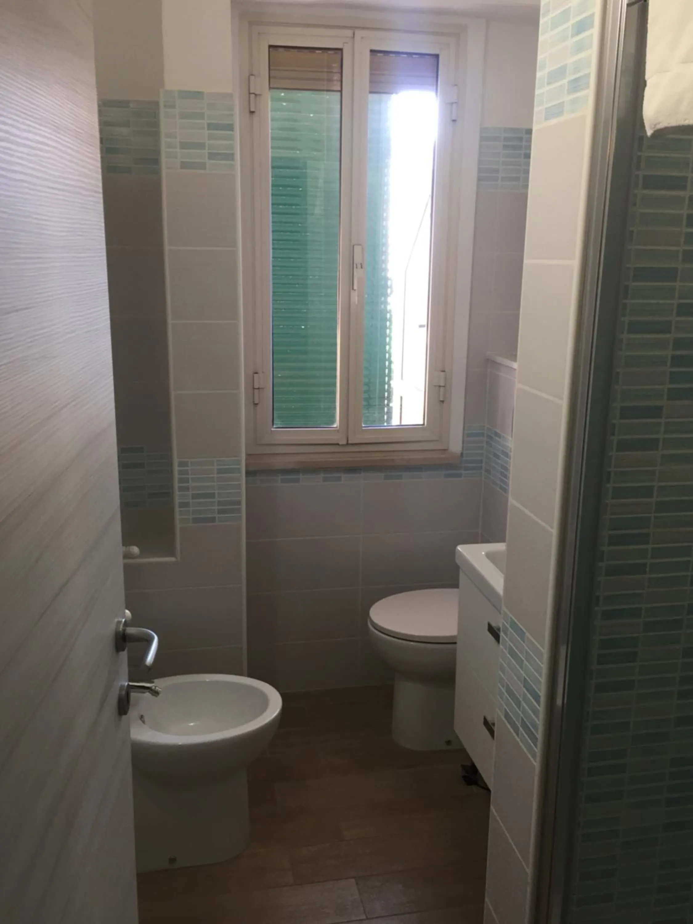 Il Viaggiatore Via Rimini Serapo