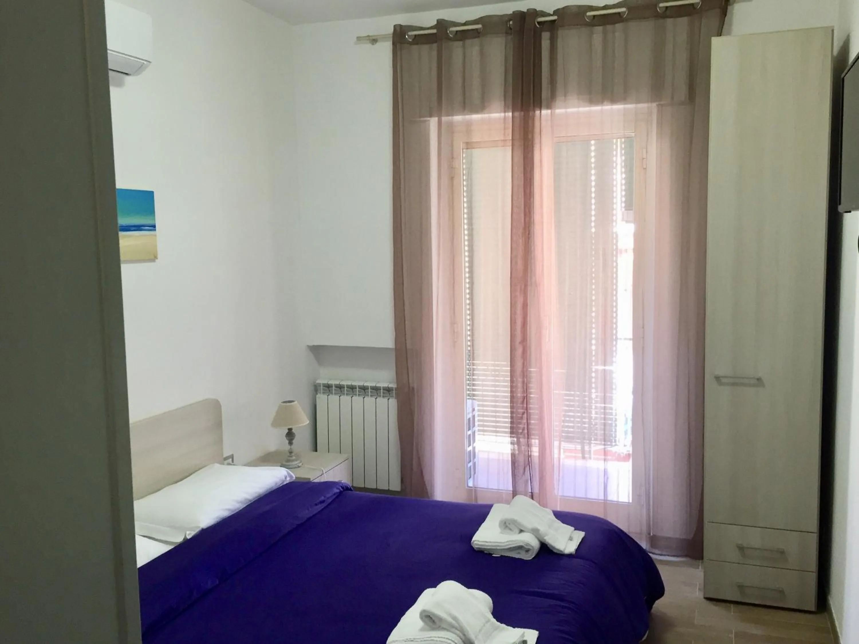 Bed in Il Viaggiatore Via Rimini Serapo