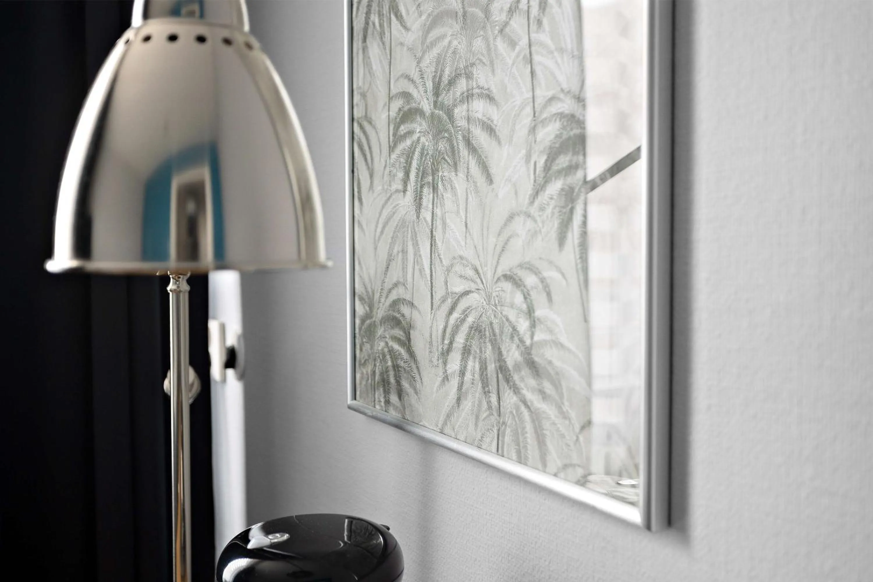 Bedroom in Palm Tree Hotel, Best Western Signature Collection