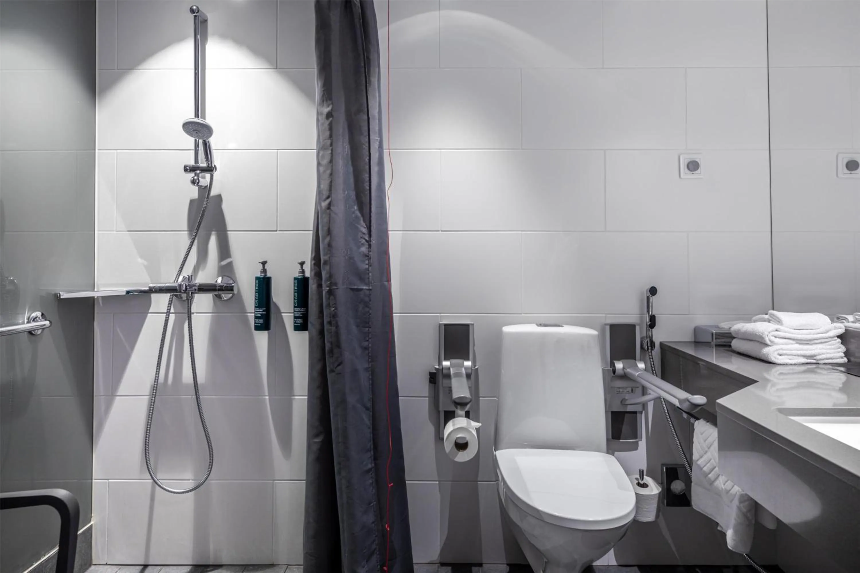 Bathroom in Hilton Helsinki Strand