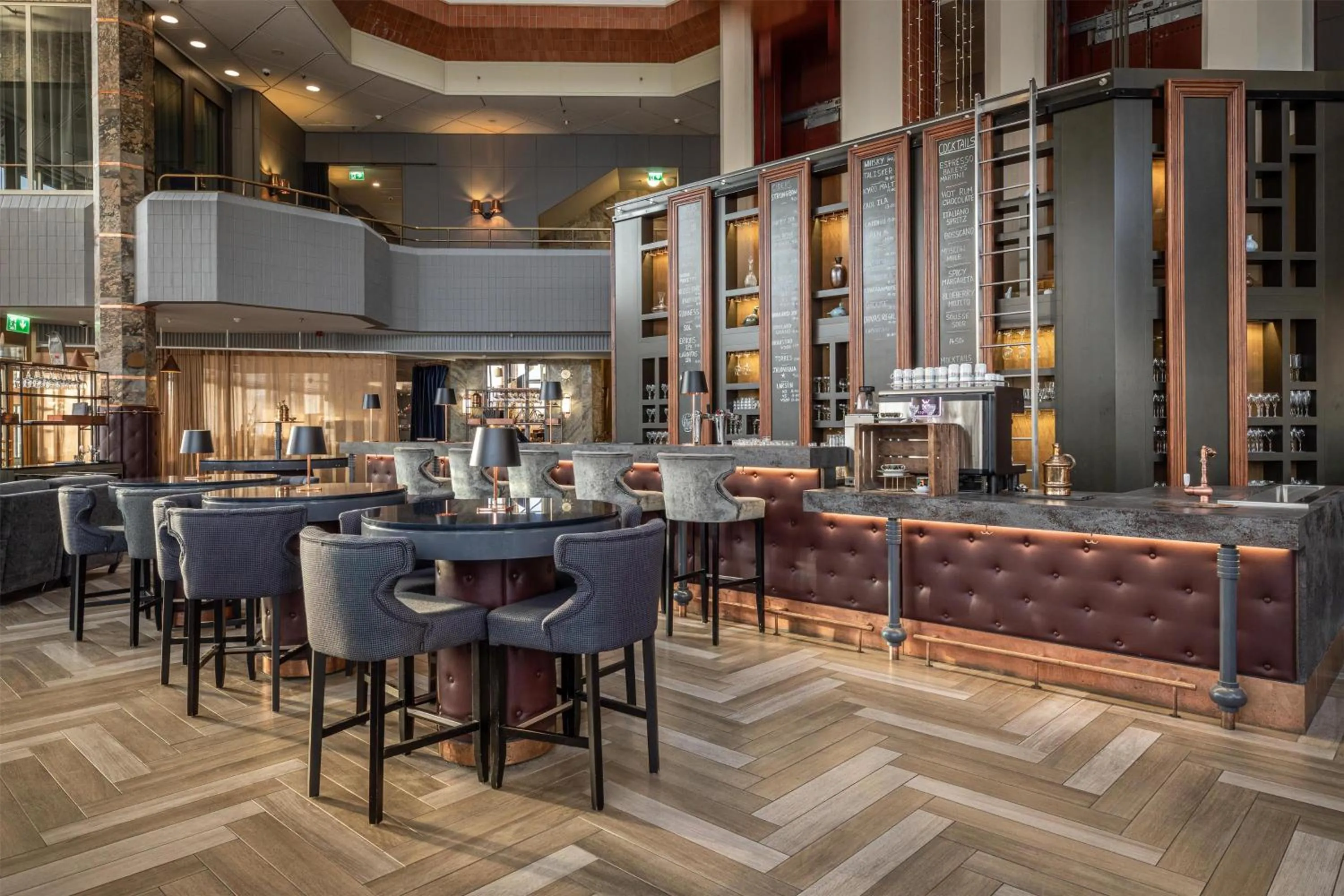 Lounge or bar in Hilton Helsinki Strand