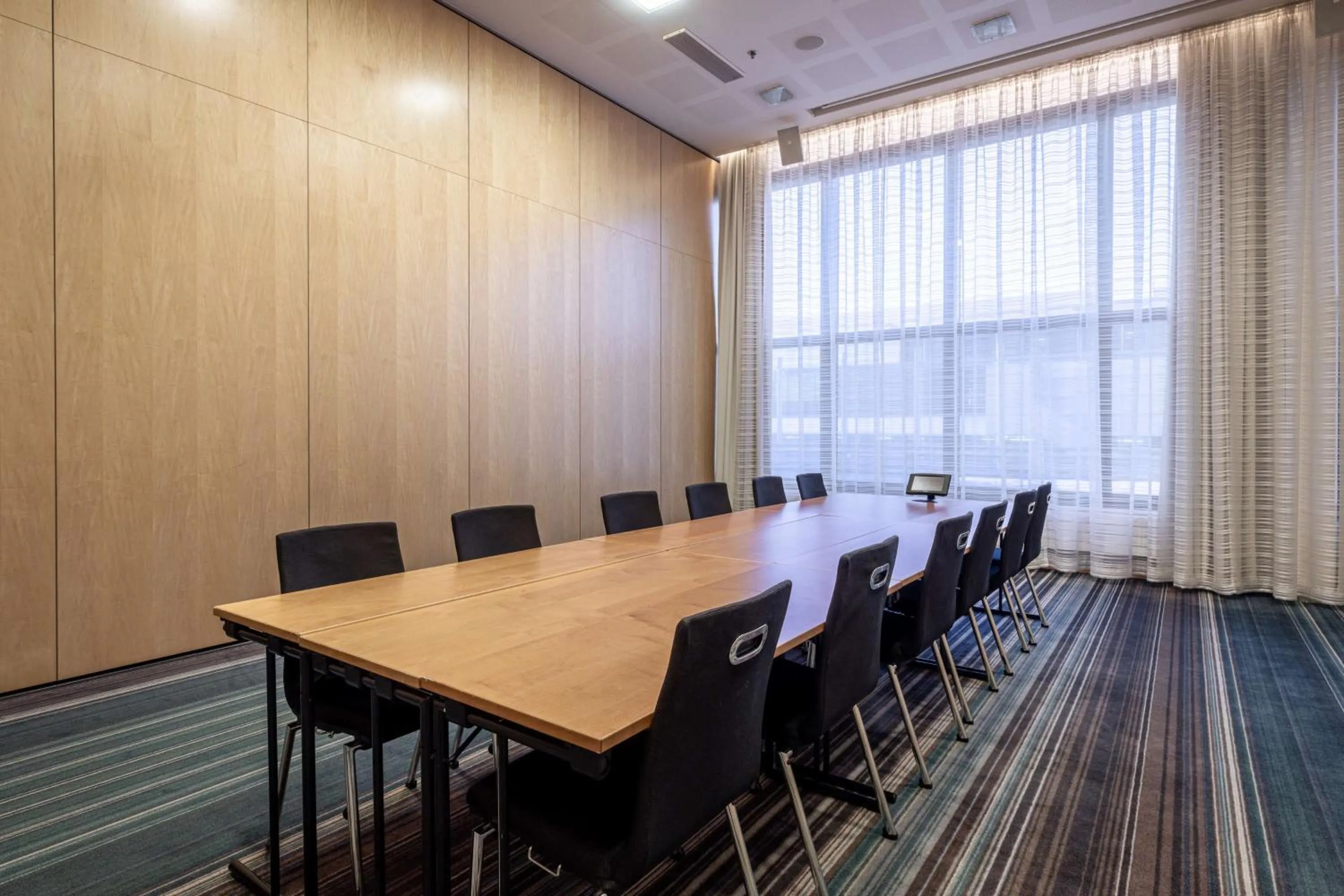 Meeting/conference room in Hilton Helsinki Airport