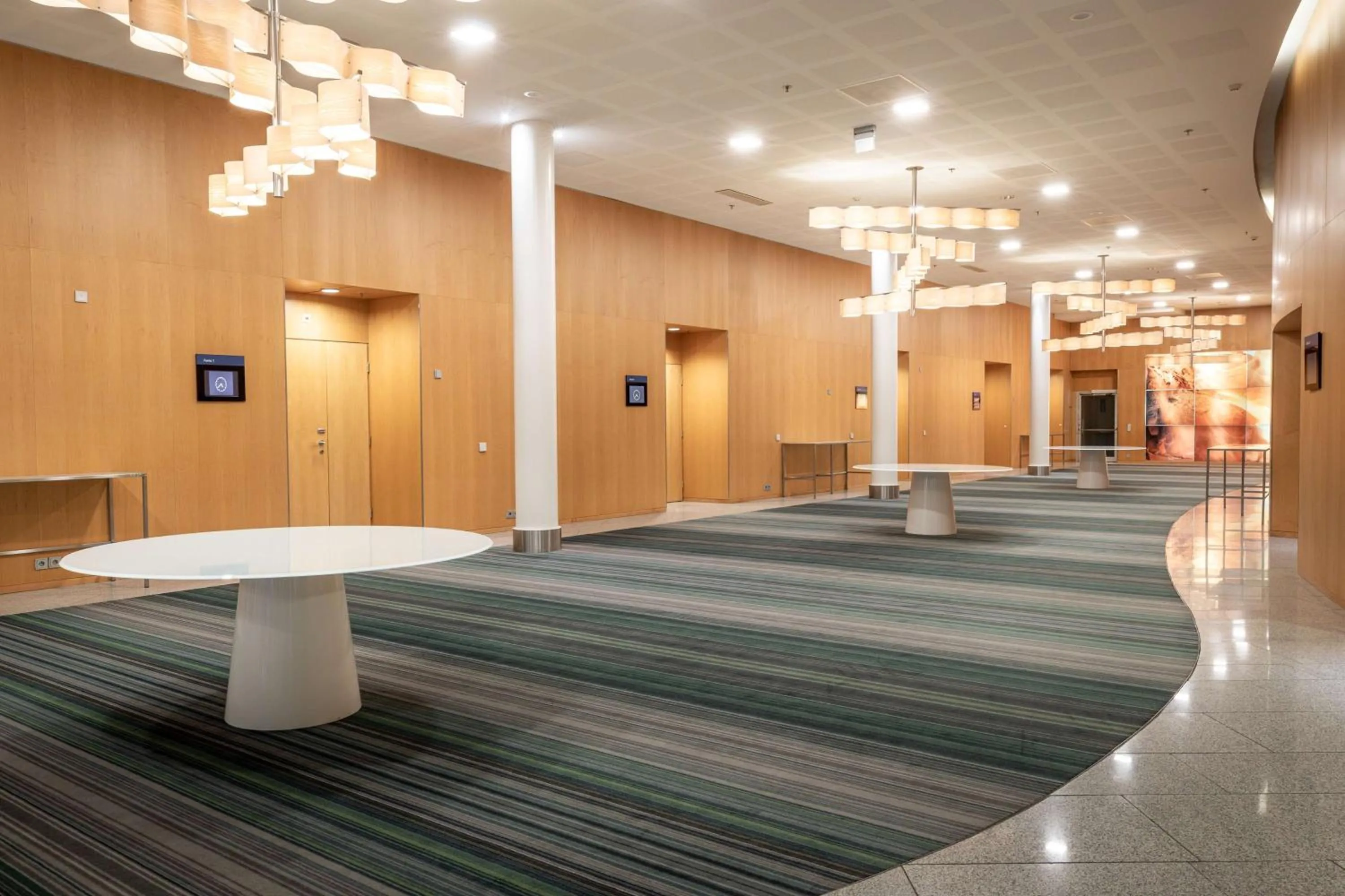 Meeting/conference room in Hilton Helsinki Airport