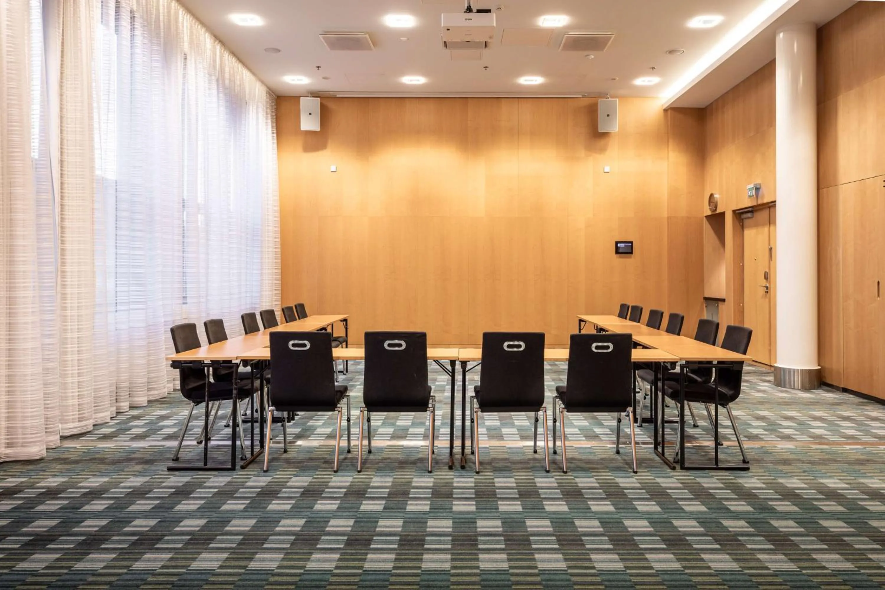 Meeting/conference room in Hilton Helsinki Airport