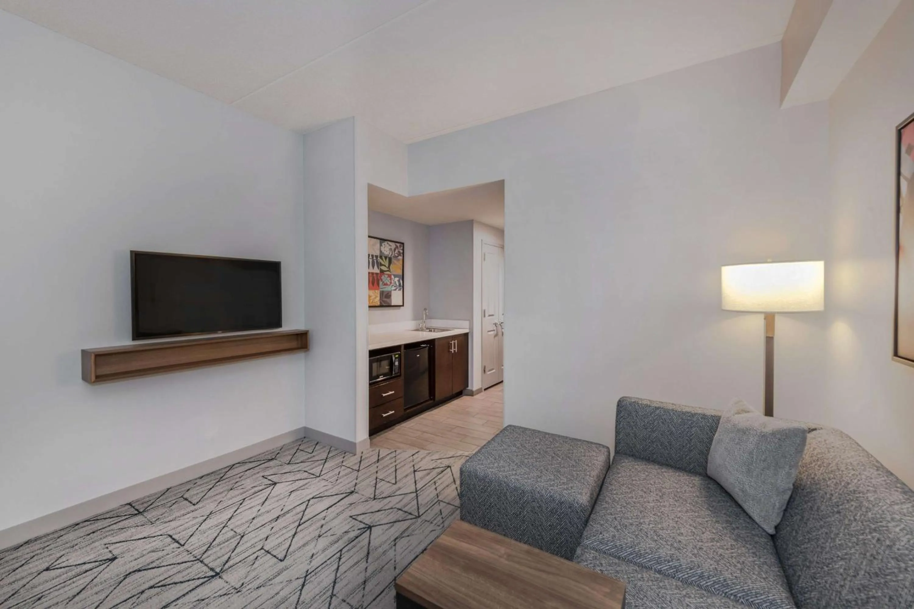 Living room in Hilton Garden Inn Raleigh Cary