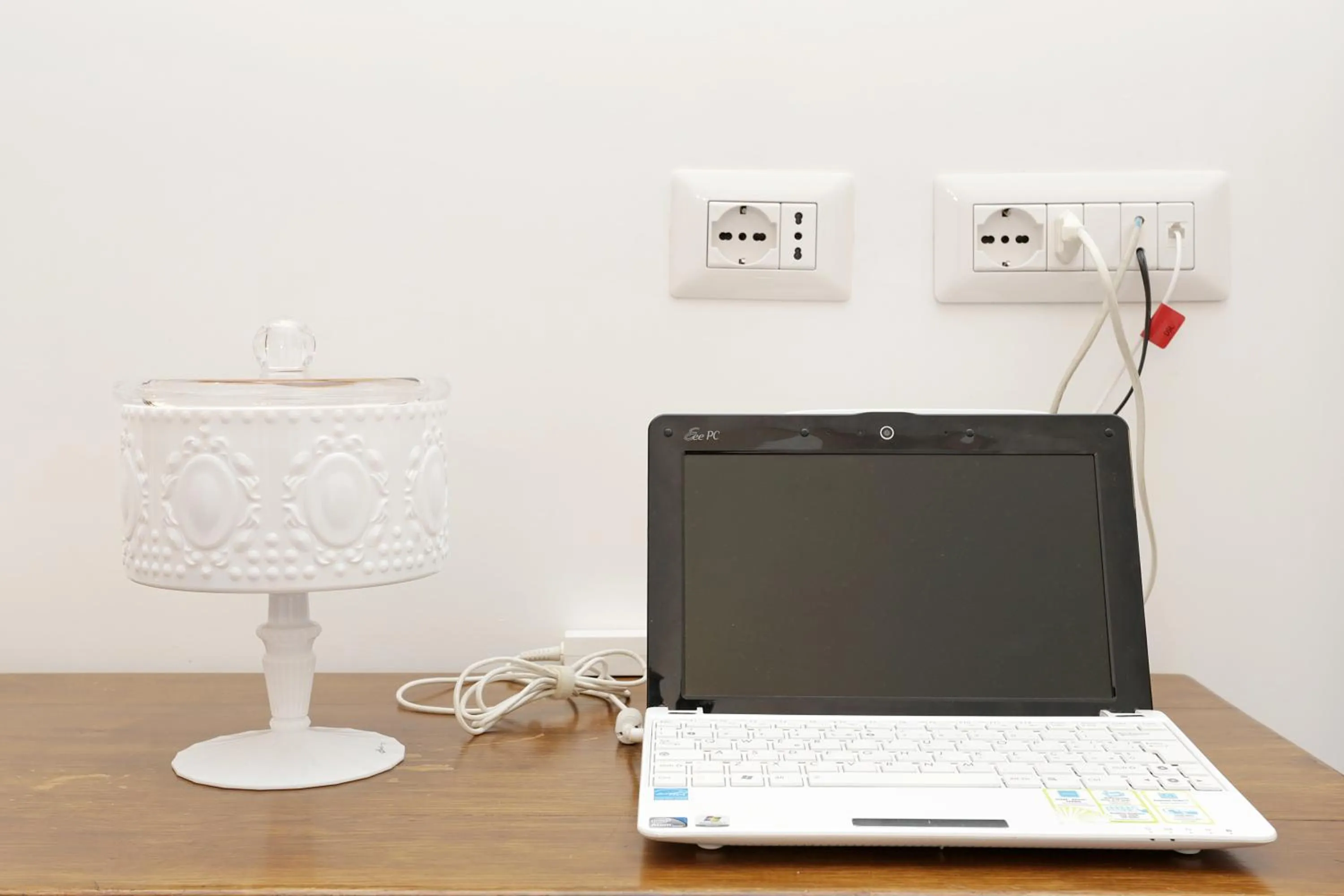 Communal lounge/ TV room in Houspitality Caesar Bed & Breakfast